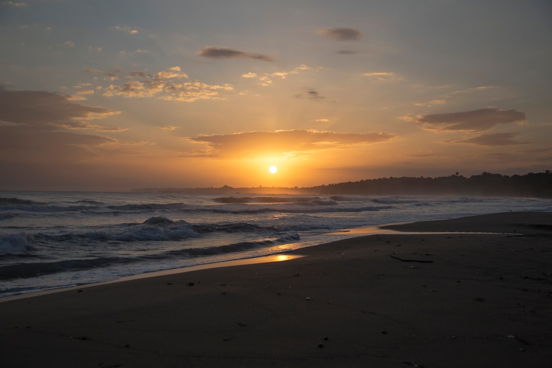 photo of Puerto Viejo de Talamanca Shore near Parque nacional Cahuita