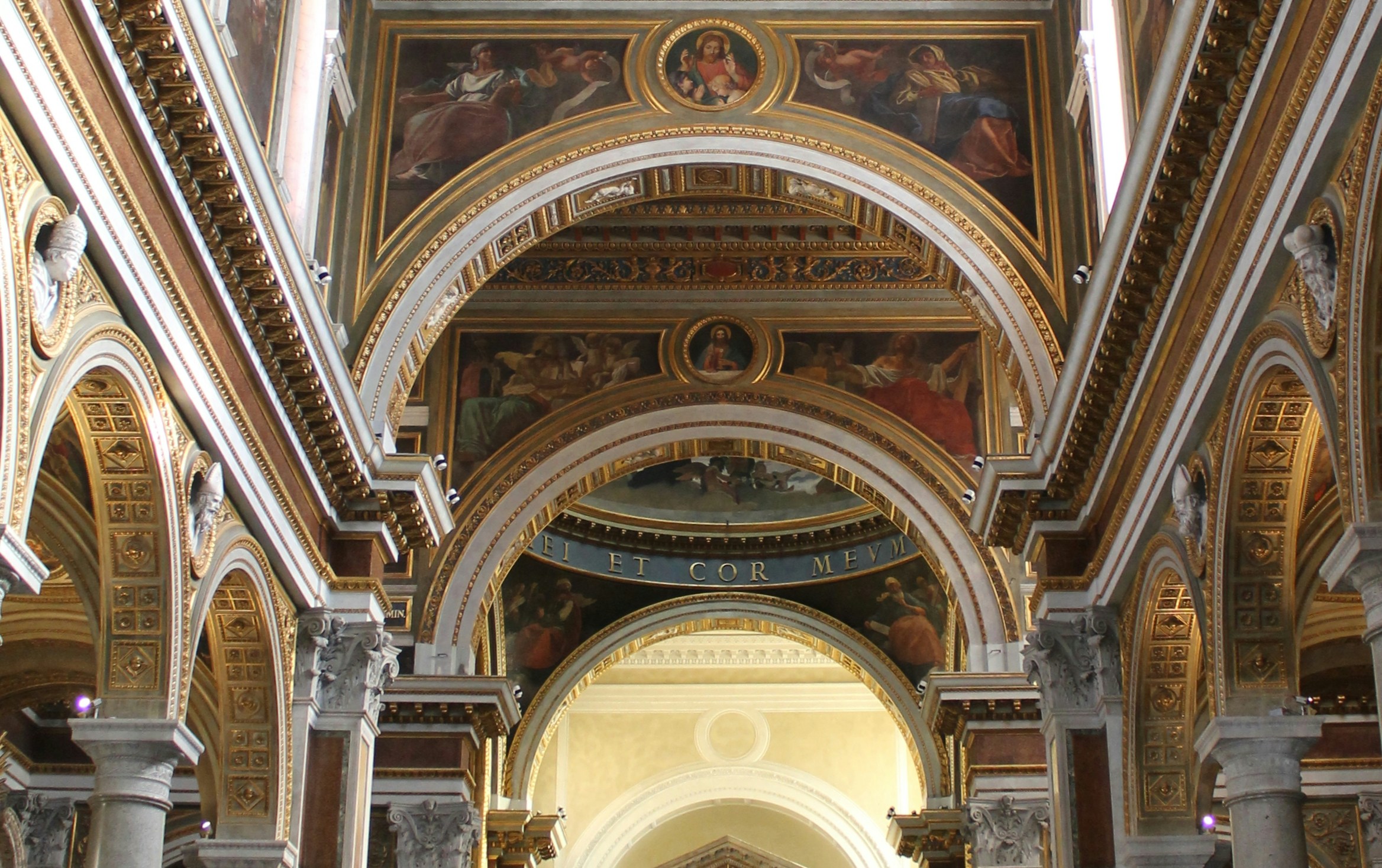 Free Unsplash photo from Pascal Chanel