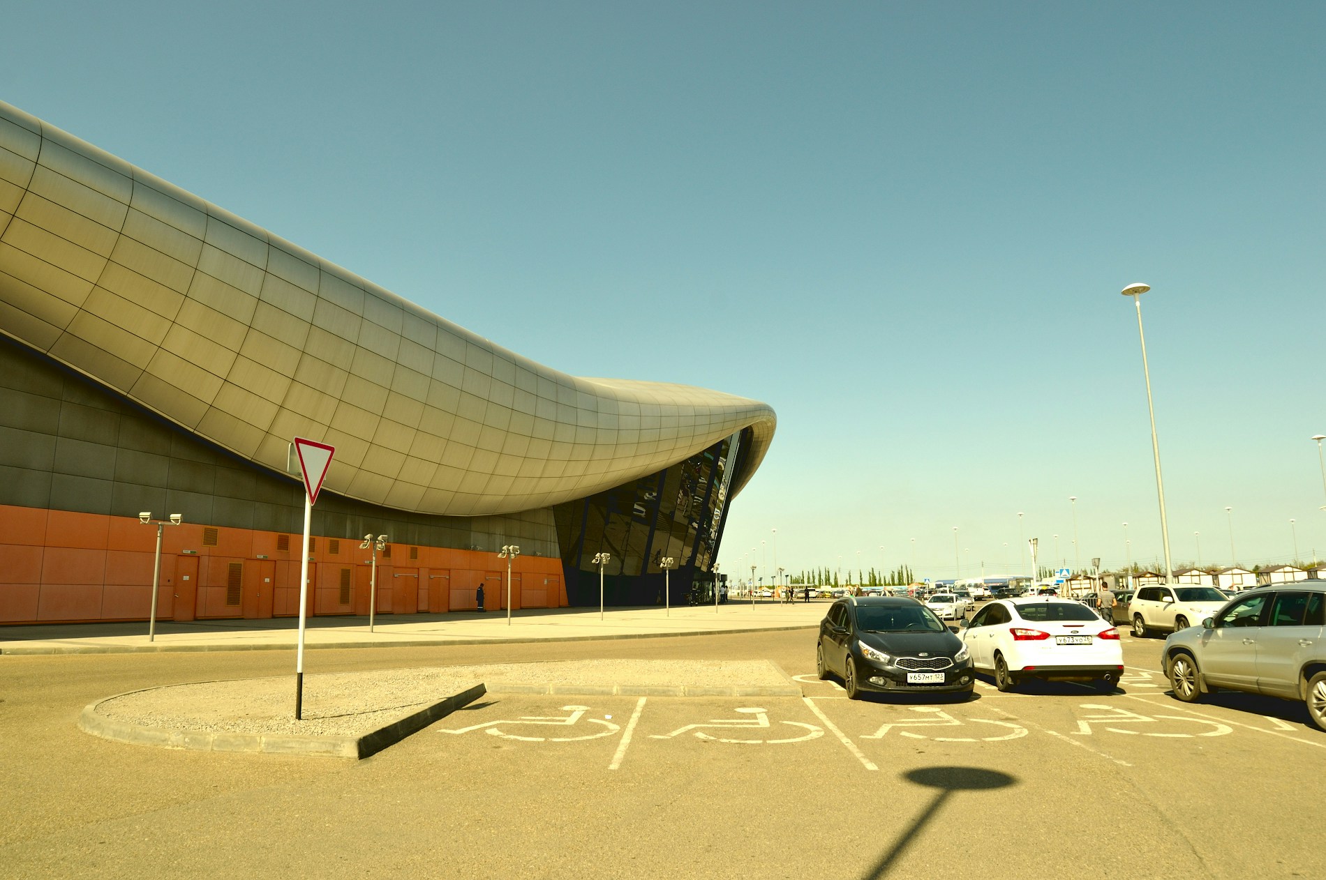 Free Unsplash photo from Sergey Bakhvalov