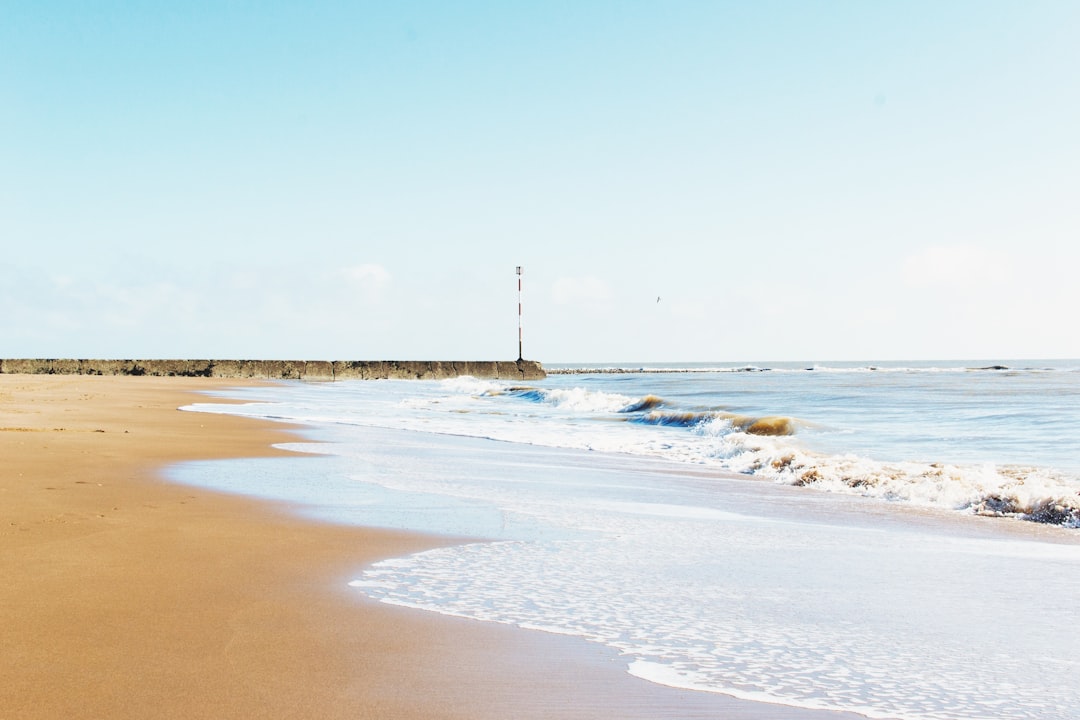 photo of Ramsgate Beach near Canterbury Cathedral