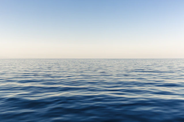 blue ocean water during daytime