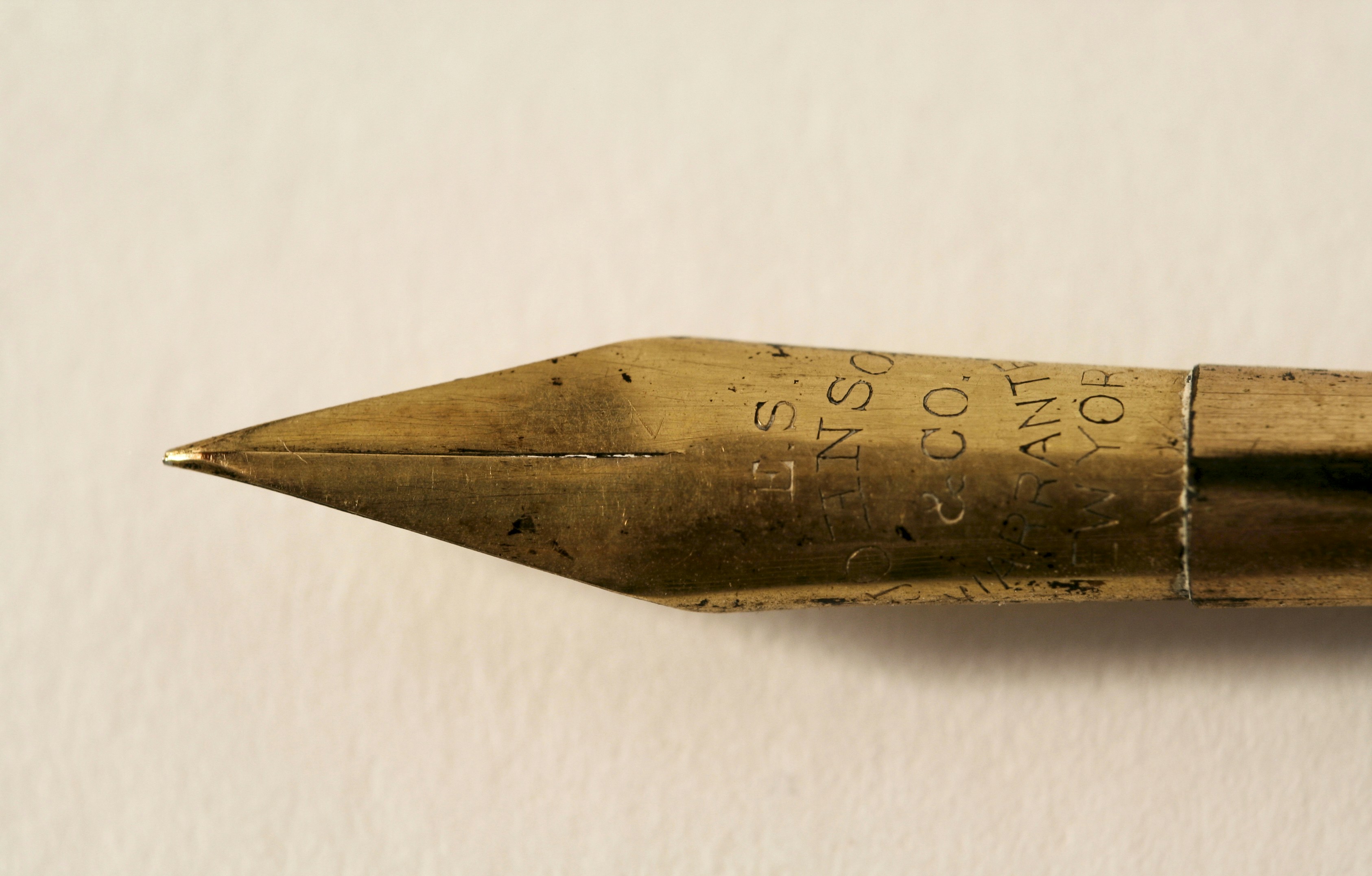 Fountain pen nib