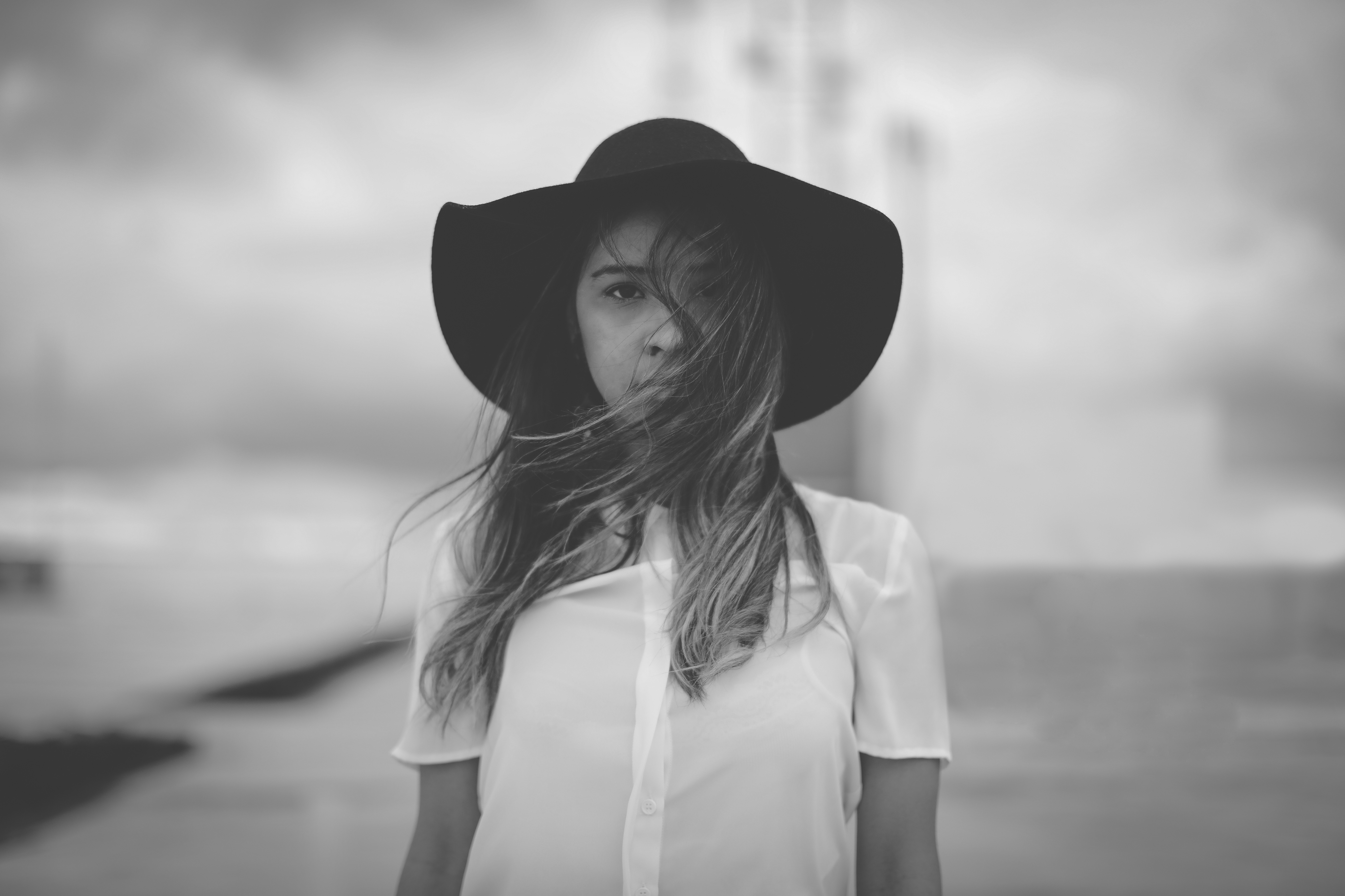 Free Unsplash photo from Tikkho Maciel