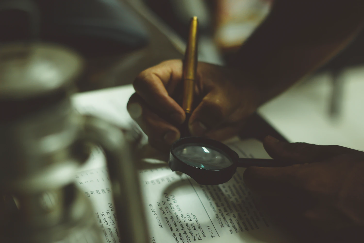 magnifying glass