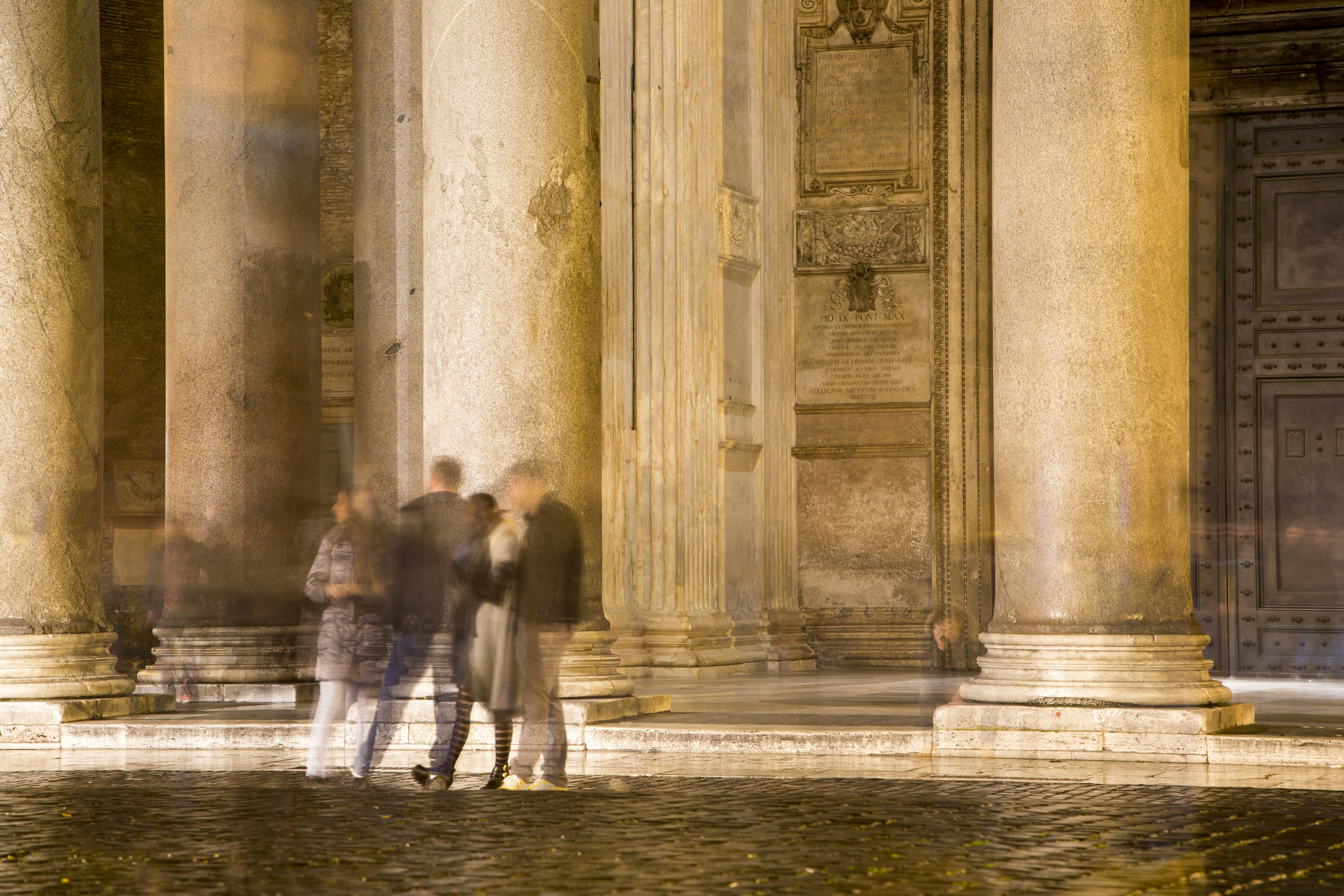 Photo By Timon Studler