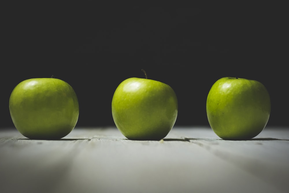 three granny smith apples