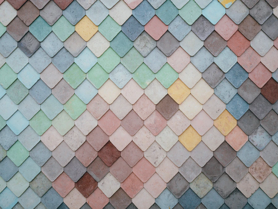 Pastel Fish-Scale Wall Tile