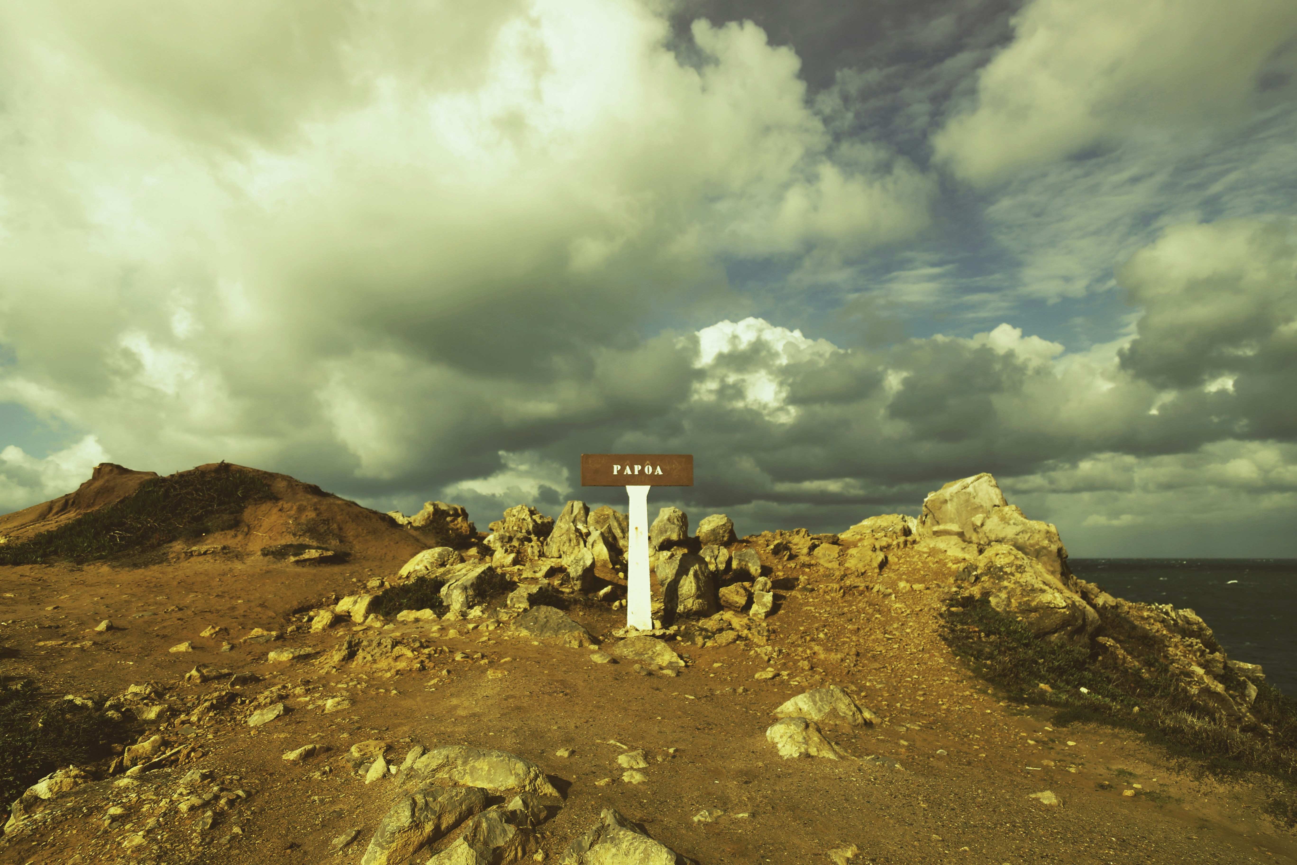 Free Unsplash photo from Hugo Domingos