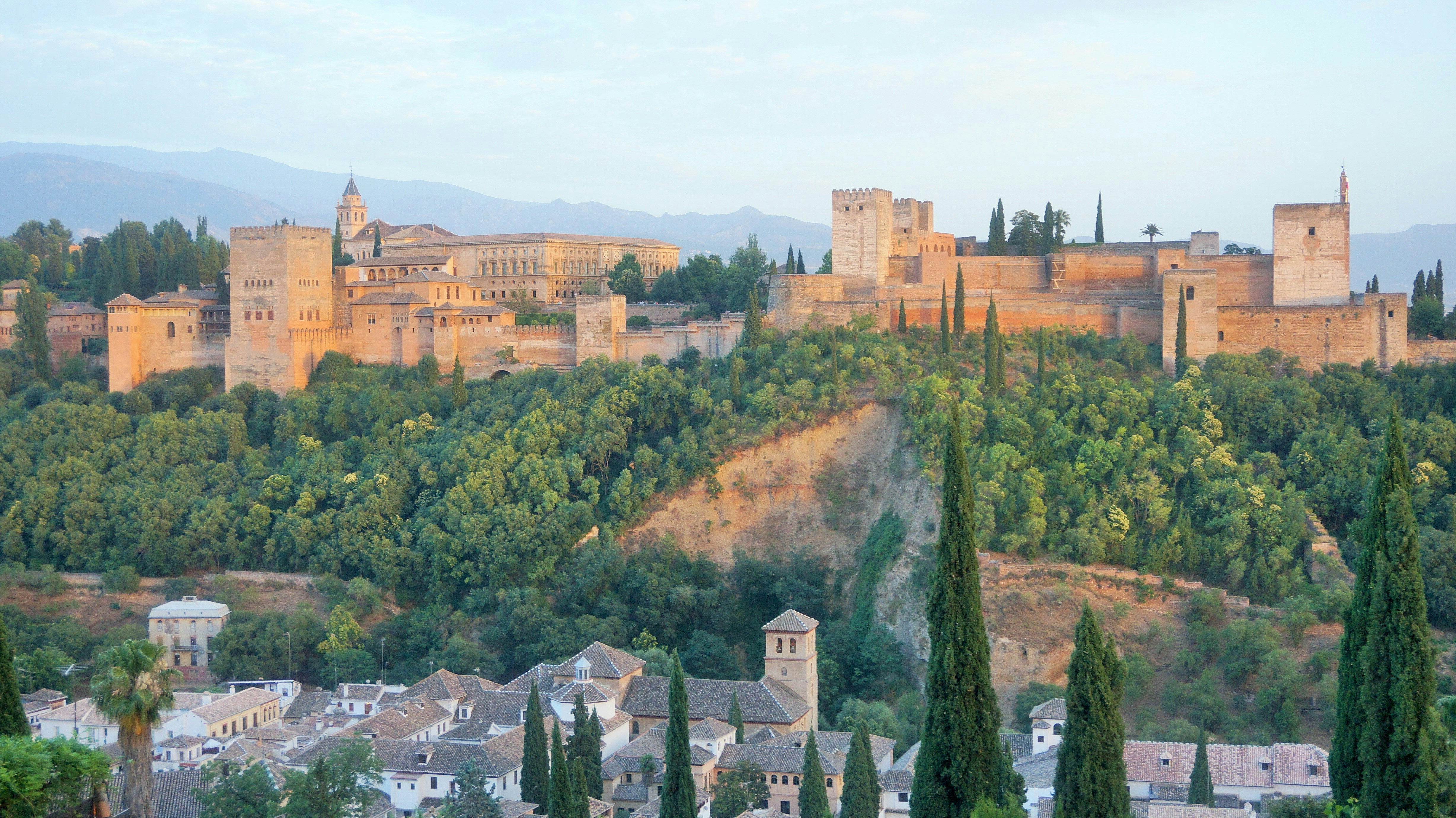 Free Unsplash photo from Emily Planek