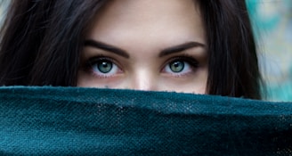 no-makeup makeup look