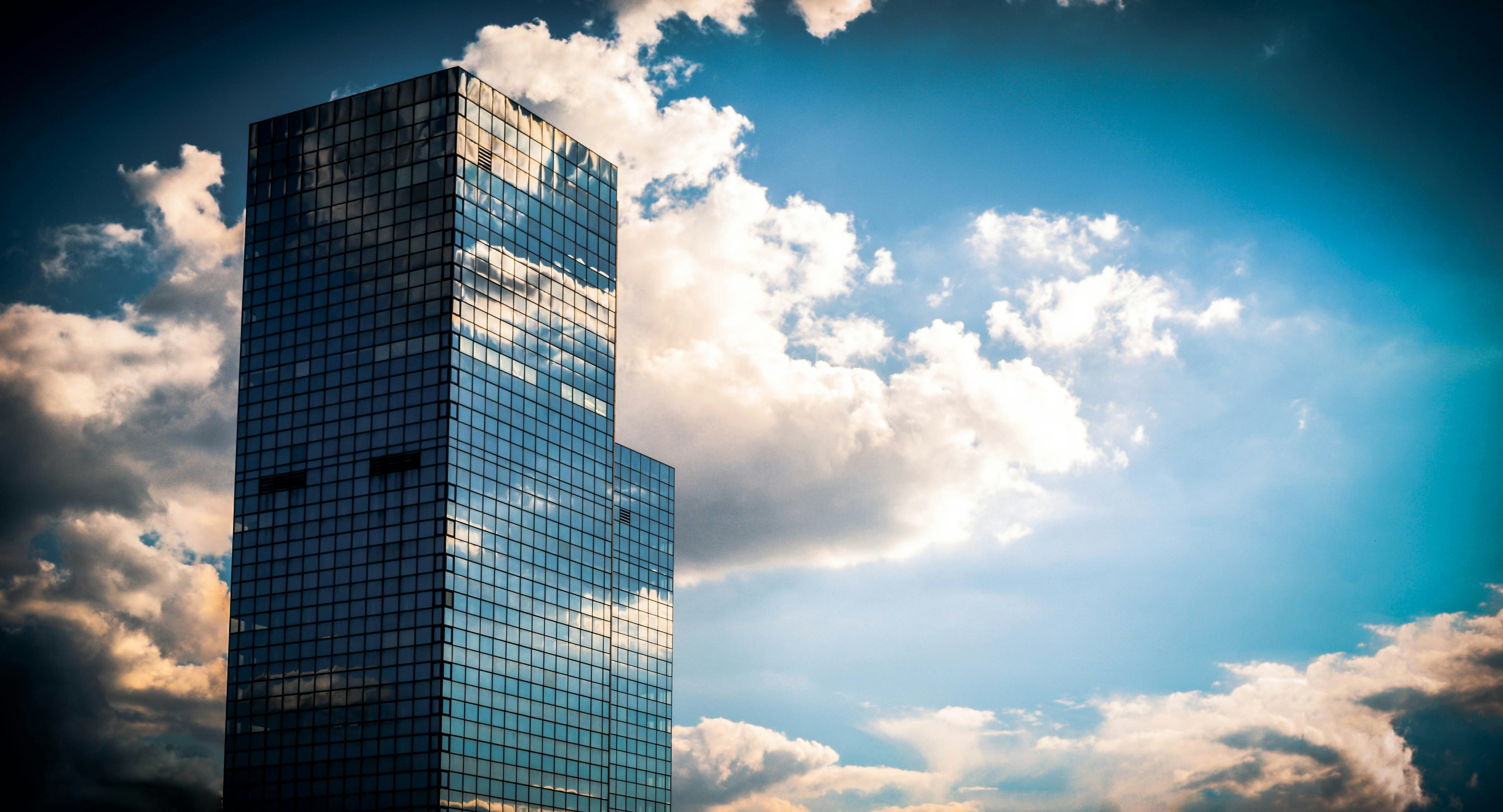 Free Unsplash photo from Maxim Smith