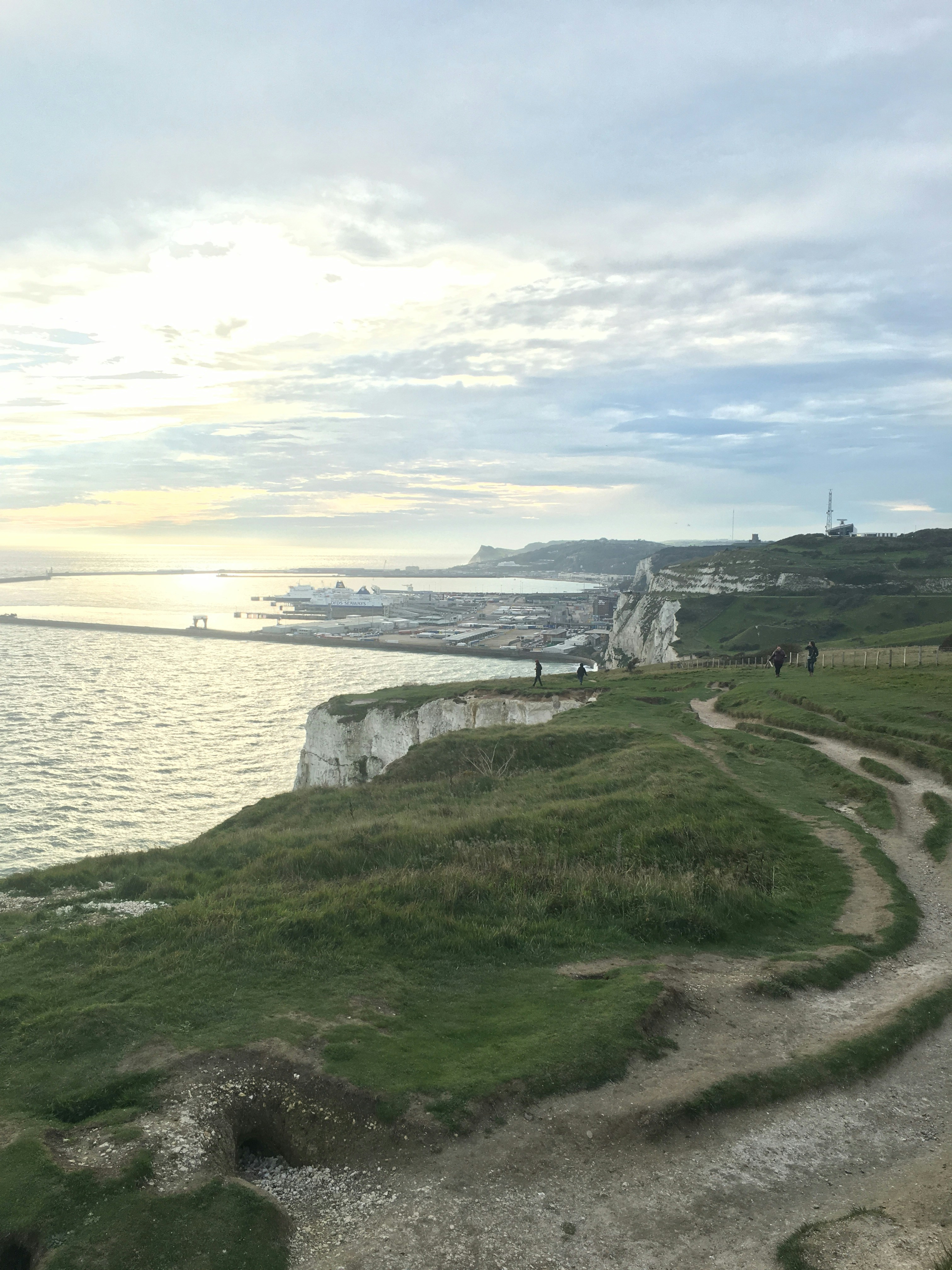 Free Unsplash photo from Kevin Hawkins