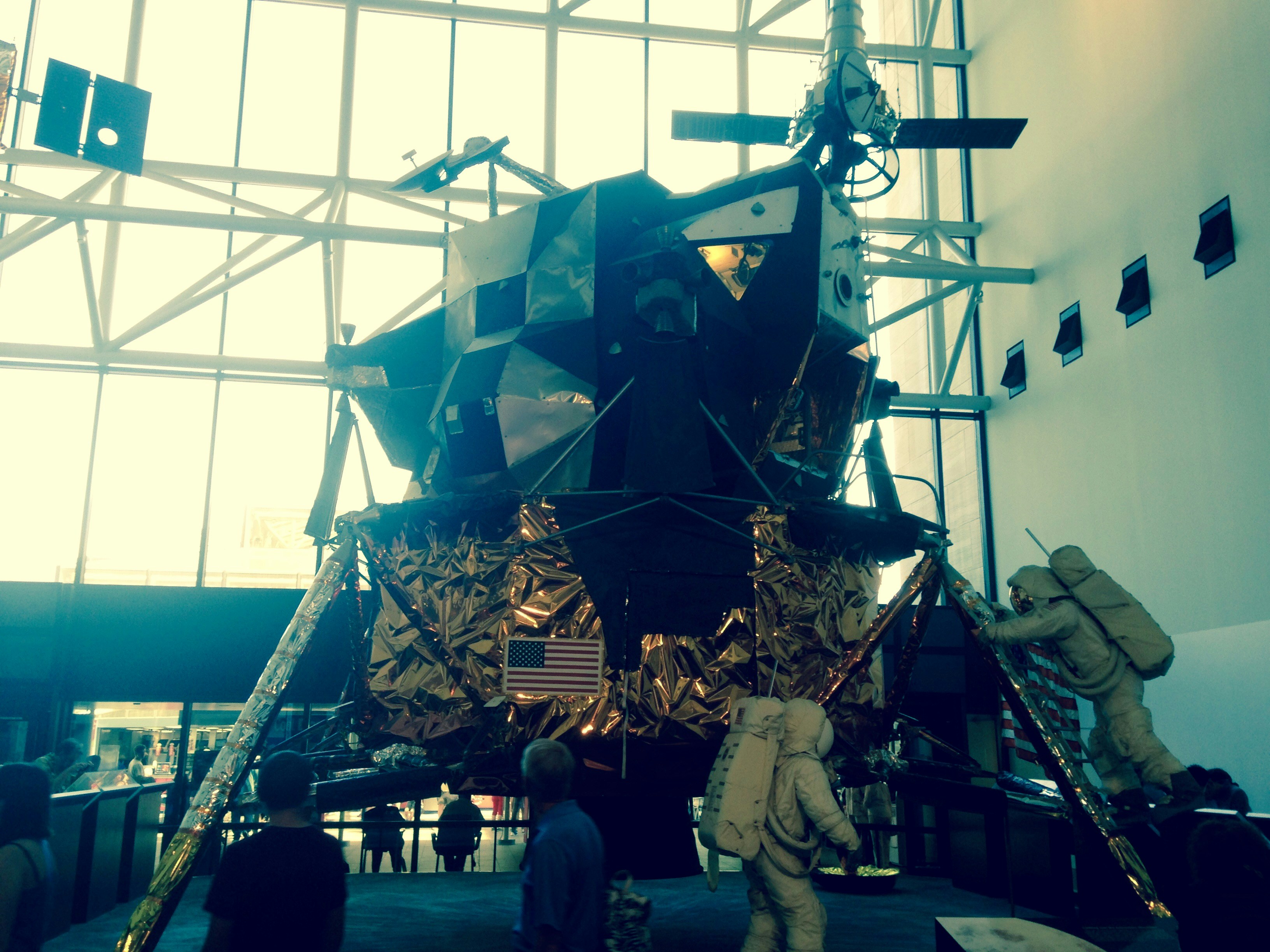 Free Unsplash photo from Ryan Adolfi