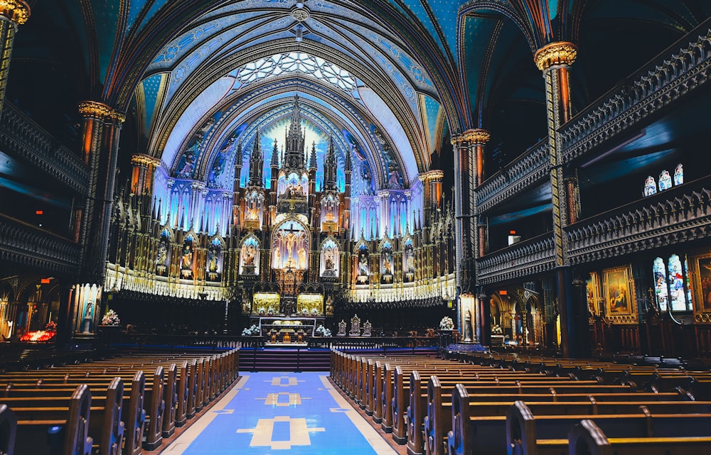 interior de la iglesia