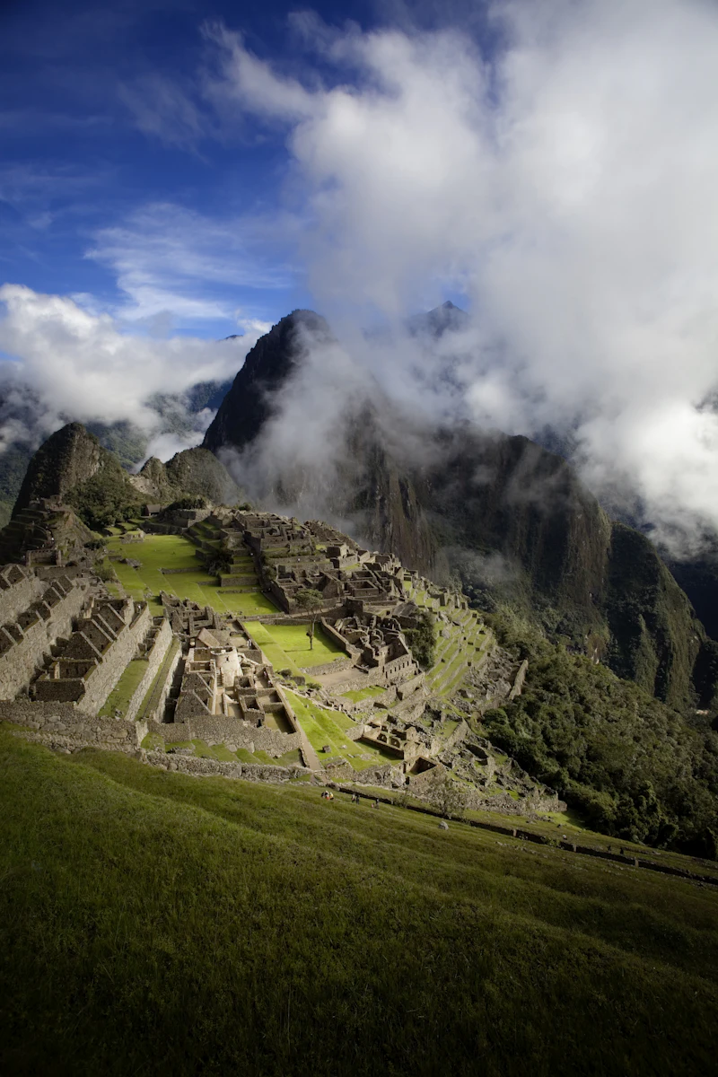 Vue aérienne des ruines du Machu Picchu au Pérou