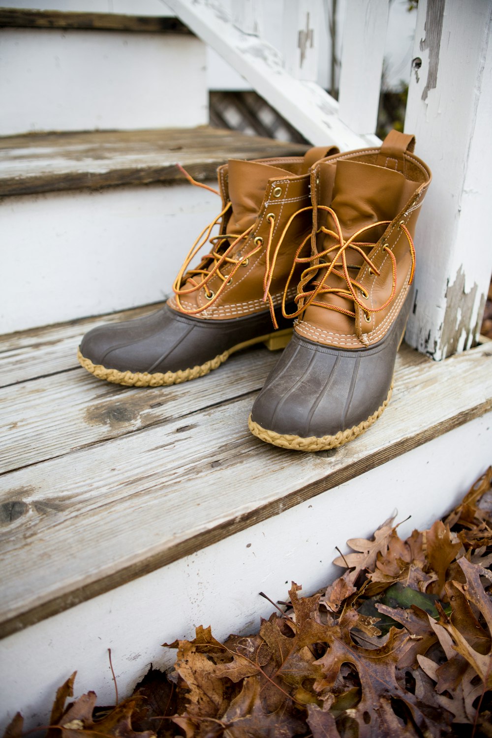 brown leather lace up shoes