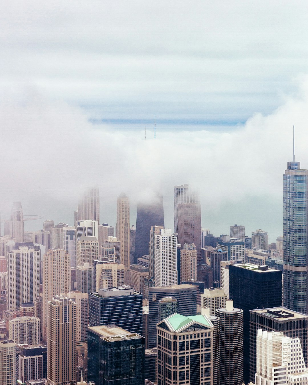 travelers stories about Skyline in Willis Tower Skydeck, United States