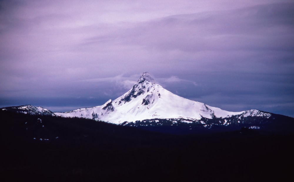 mountain peak during daytime