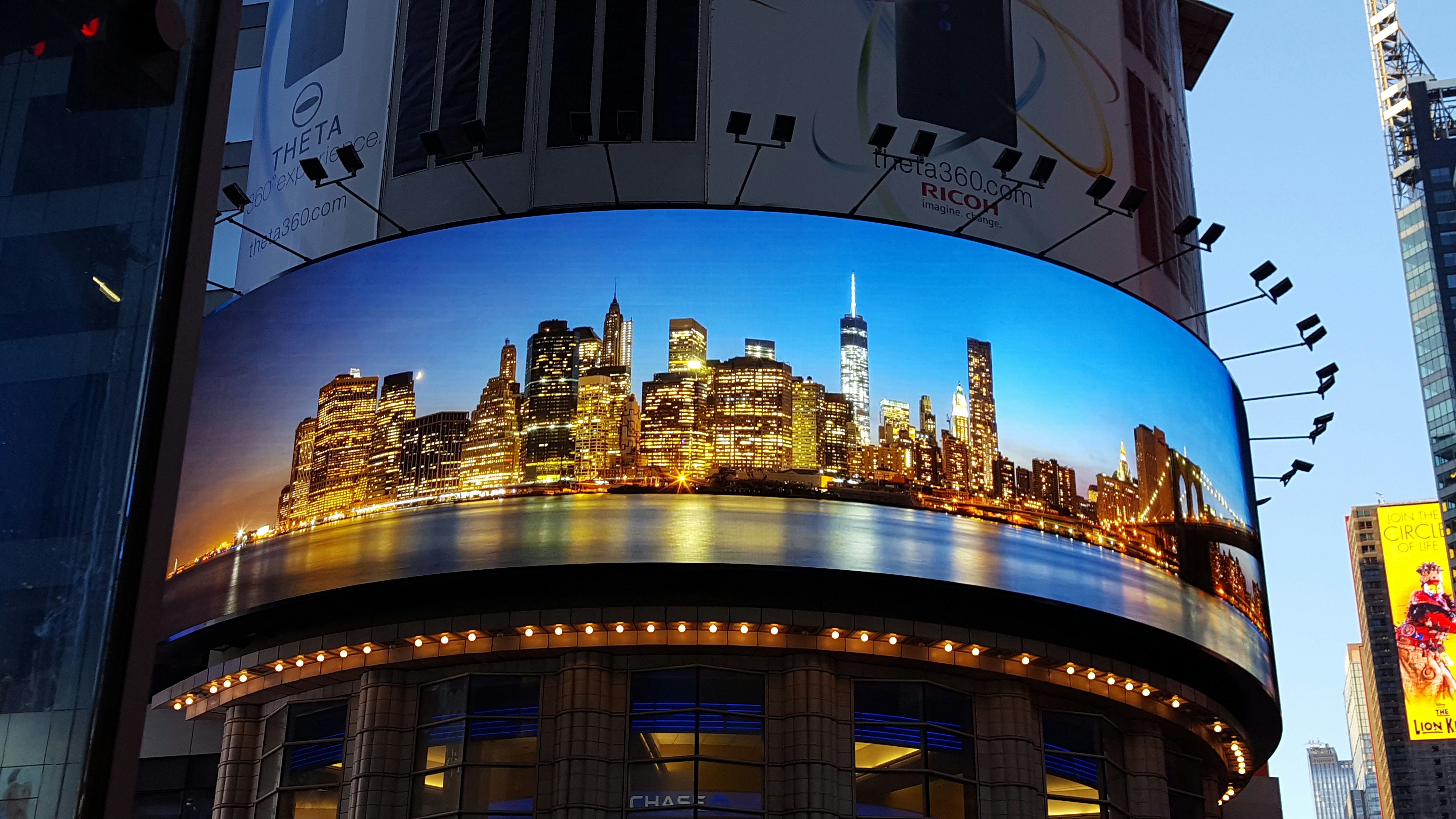 Free Unsplash photo from Om Vel