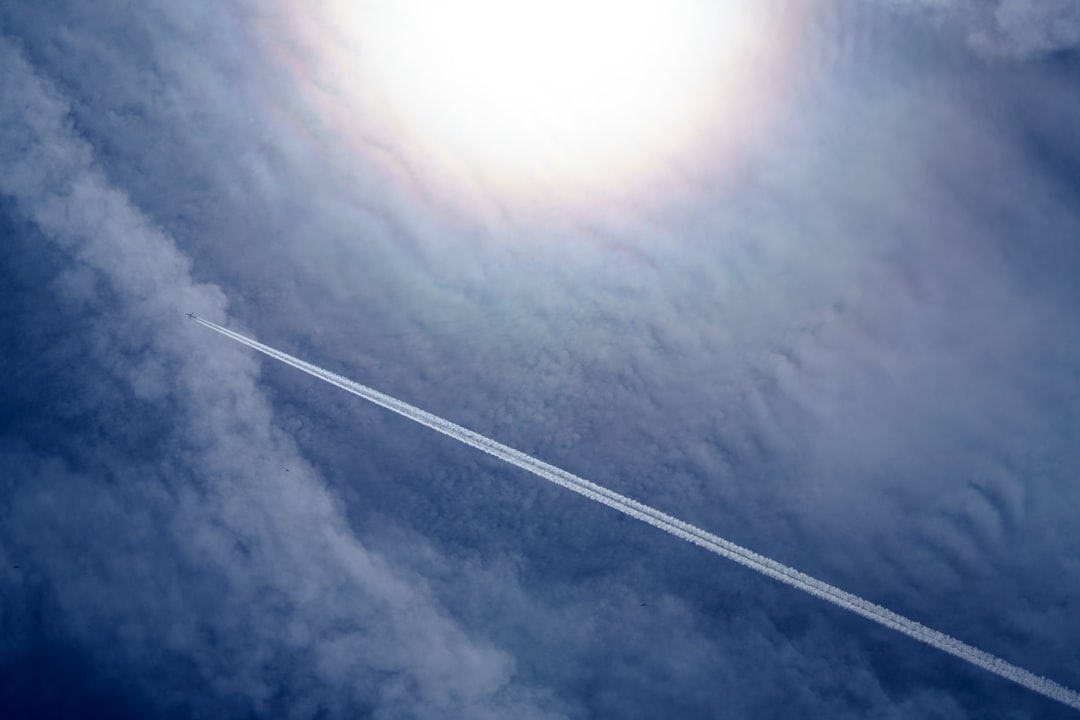 timelapse photography of straight smoke at daytime,