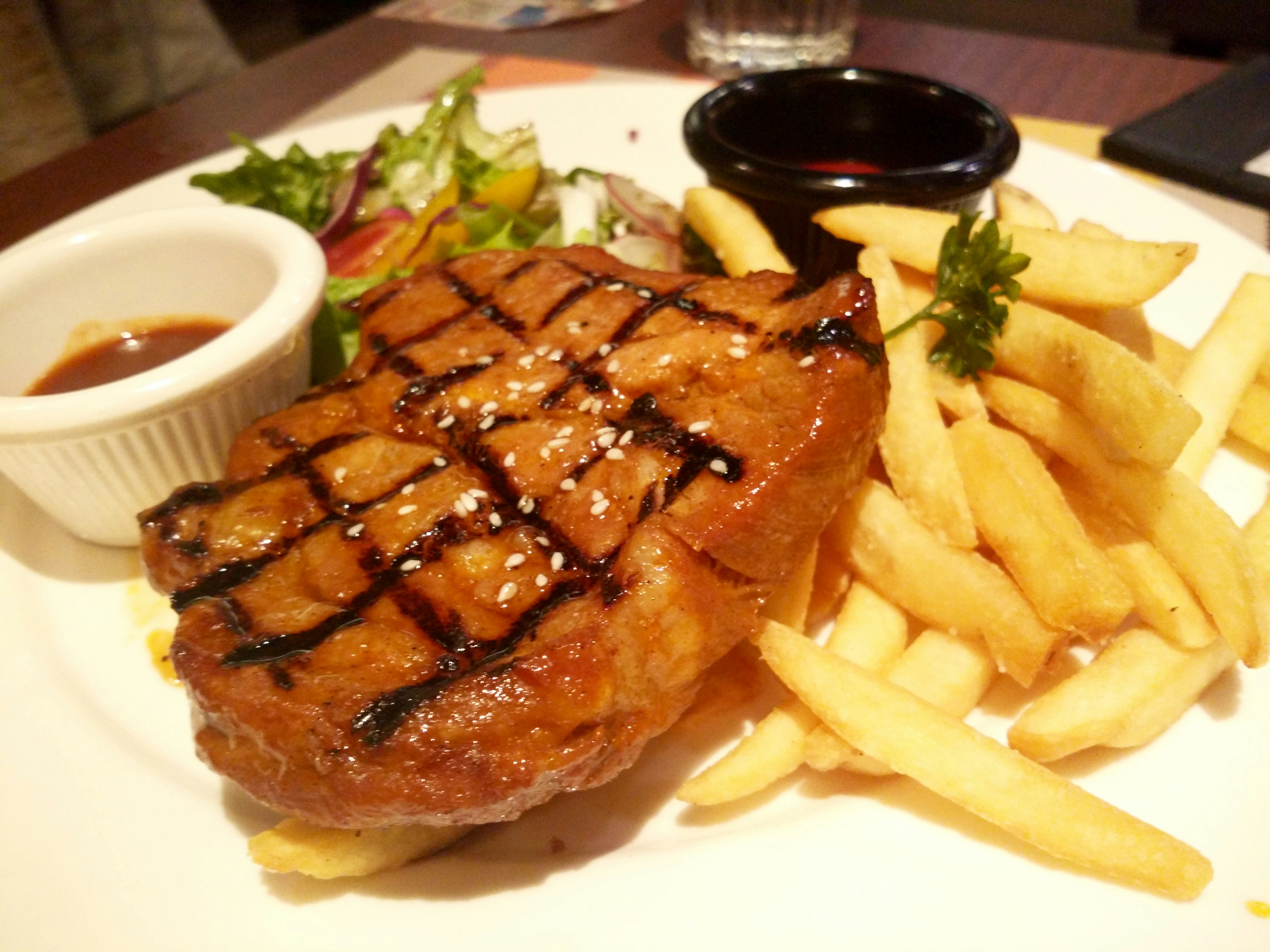 Free Unsplash photo from Vinton Hwang