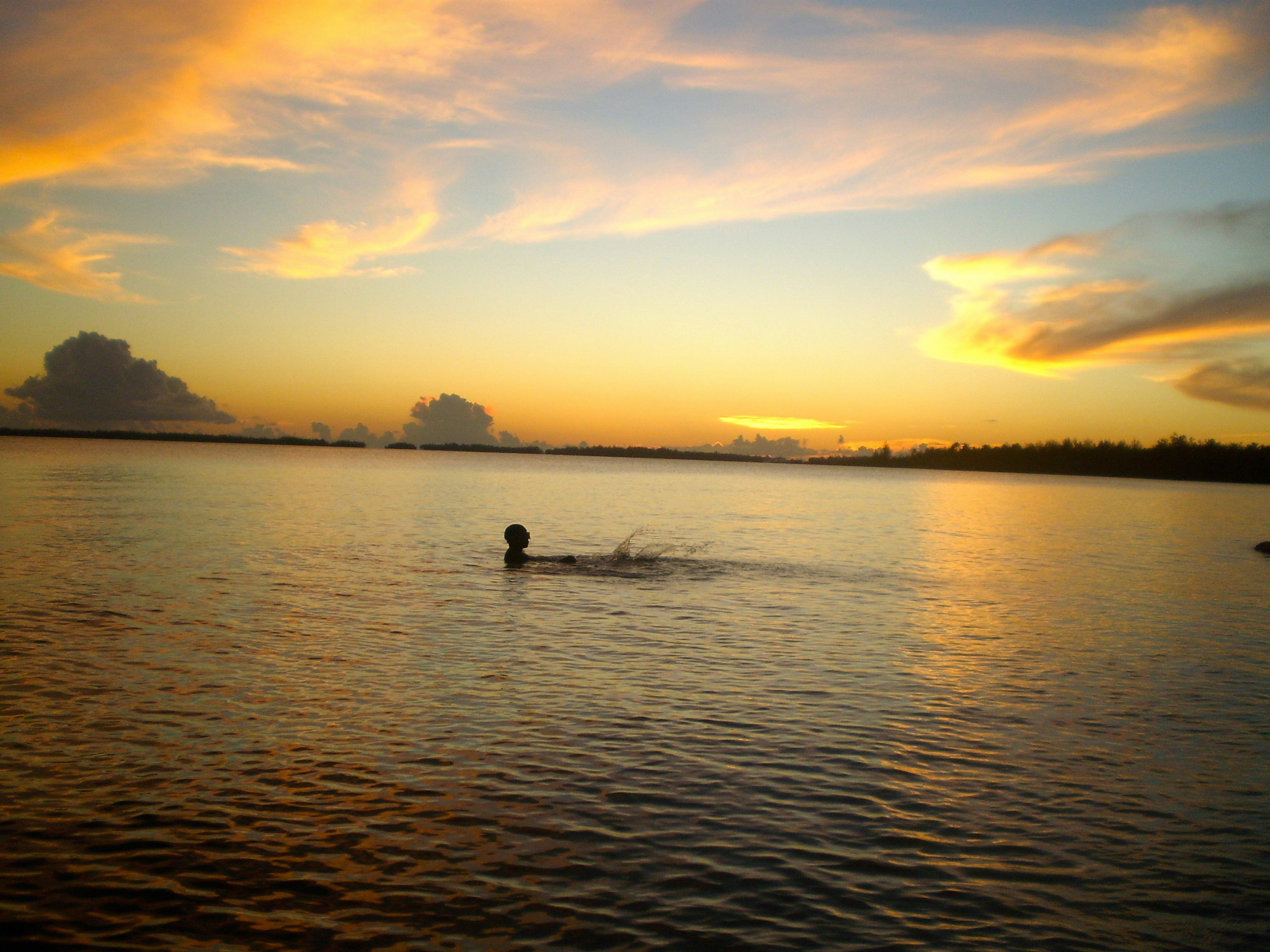 Free Unsplash photo from Poe Iti