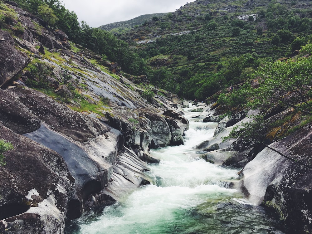 river between mountain peaks