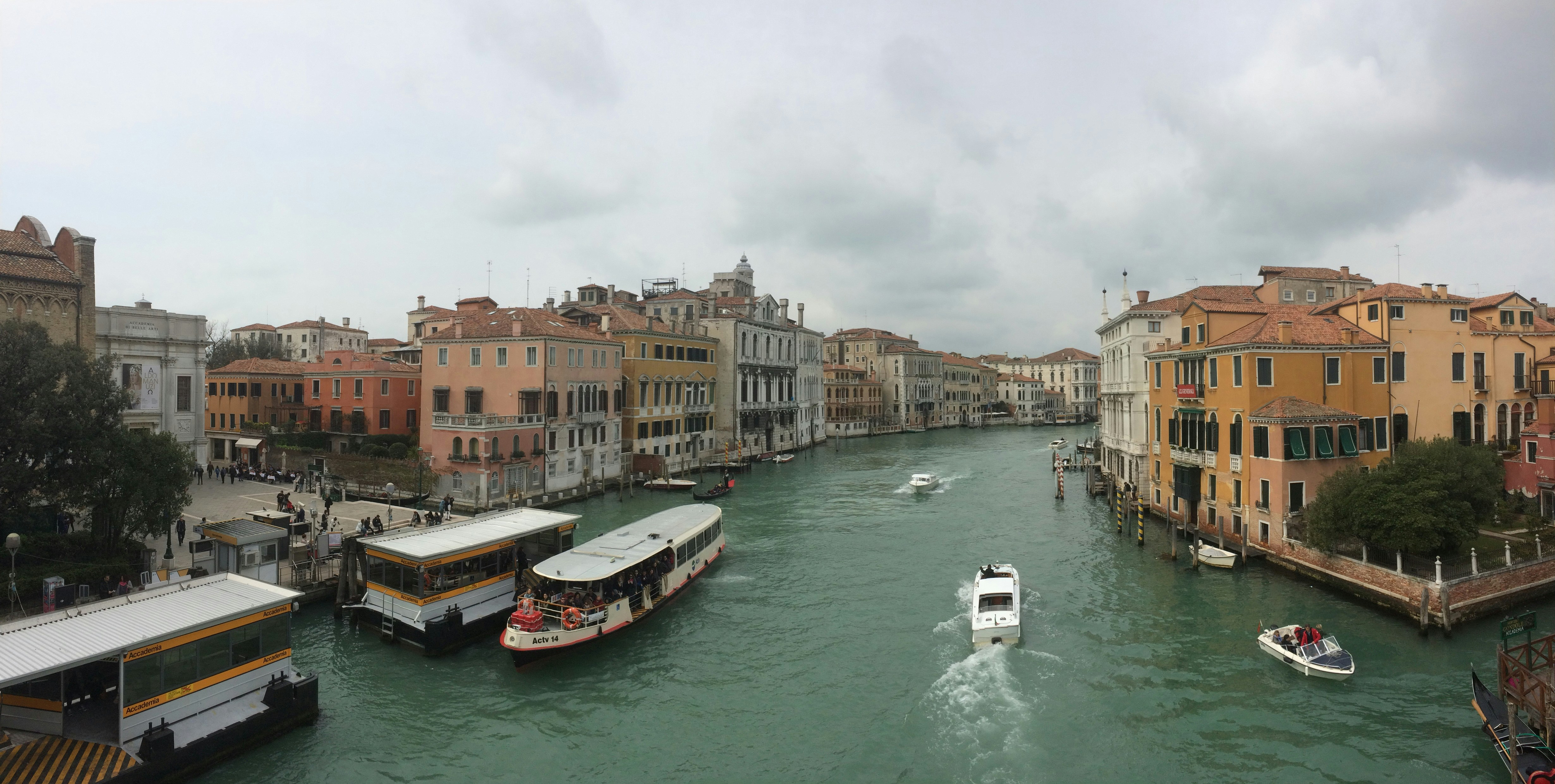 Free Unsplash photo from Madeleine Harder