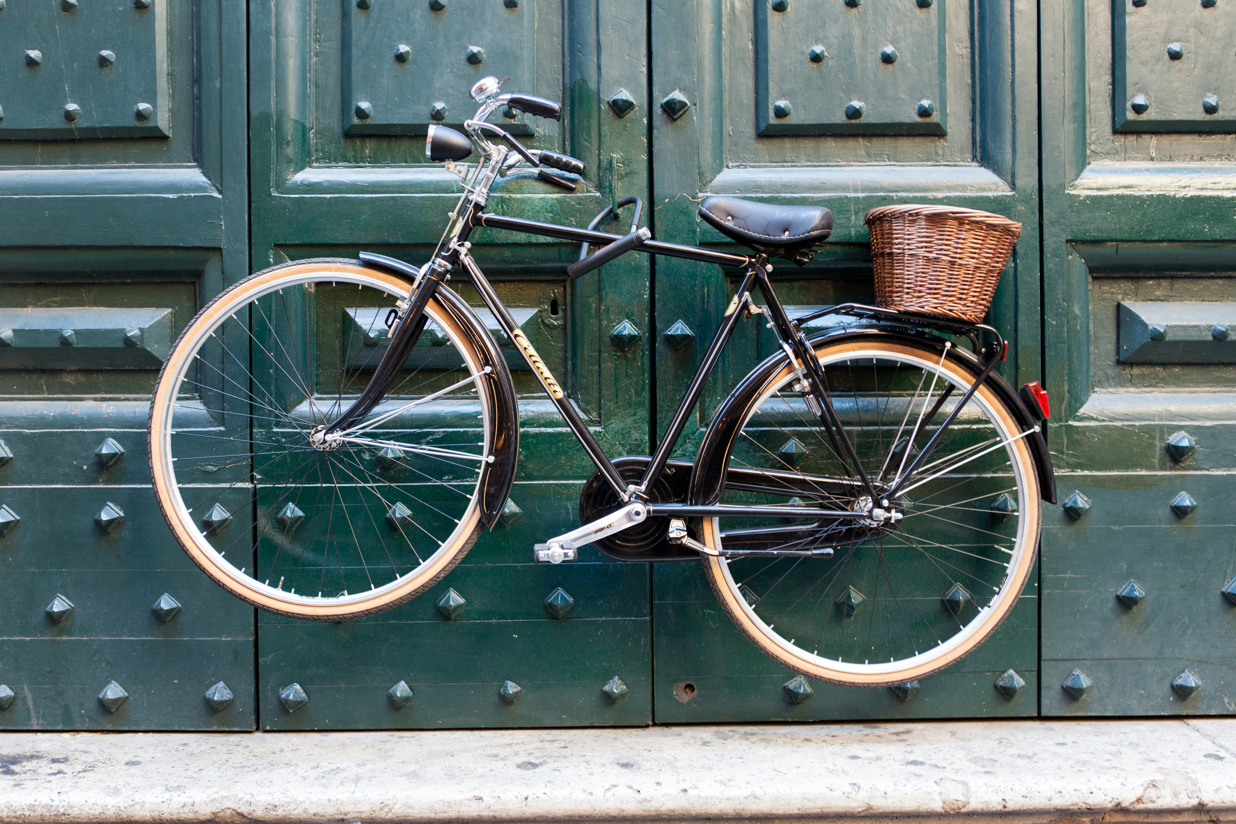 Free Unsplash photo from Ivan Bertona