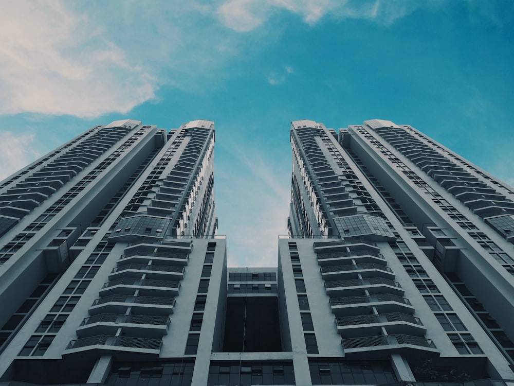 gray concrete building under blue sky at daytime