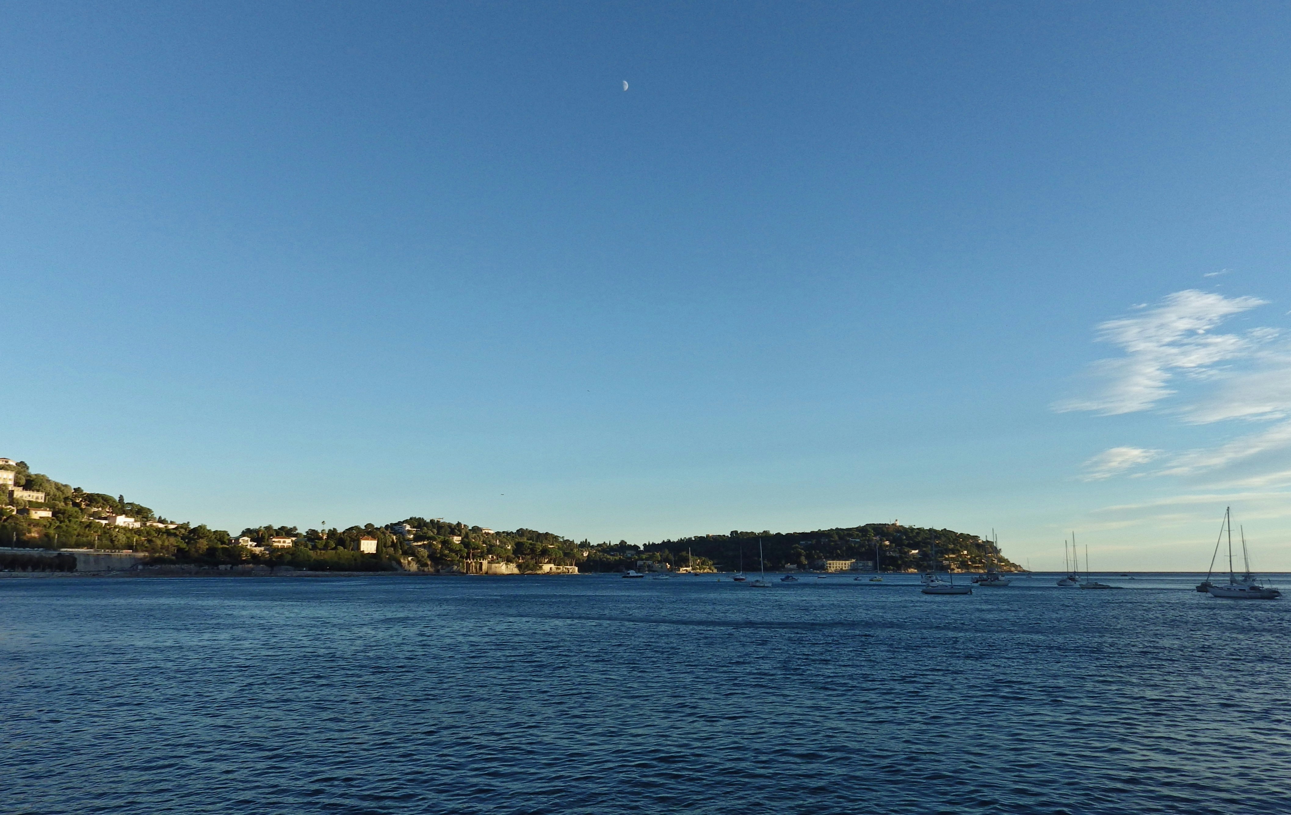 Free Unsplash photo from Gabriel LE NAOUR