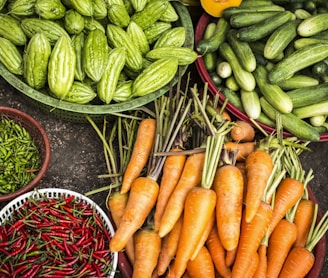 bundle of assorted vegetable lot