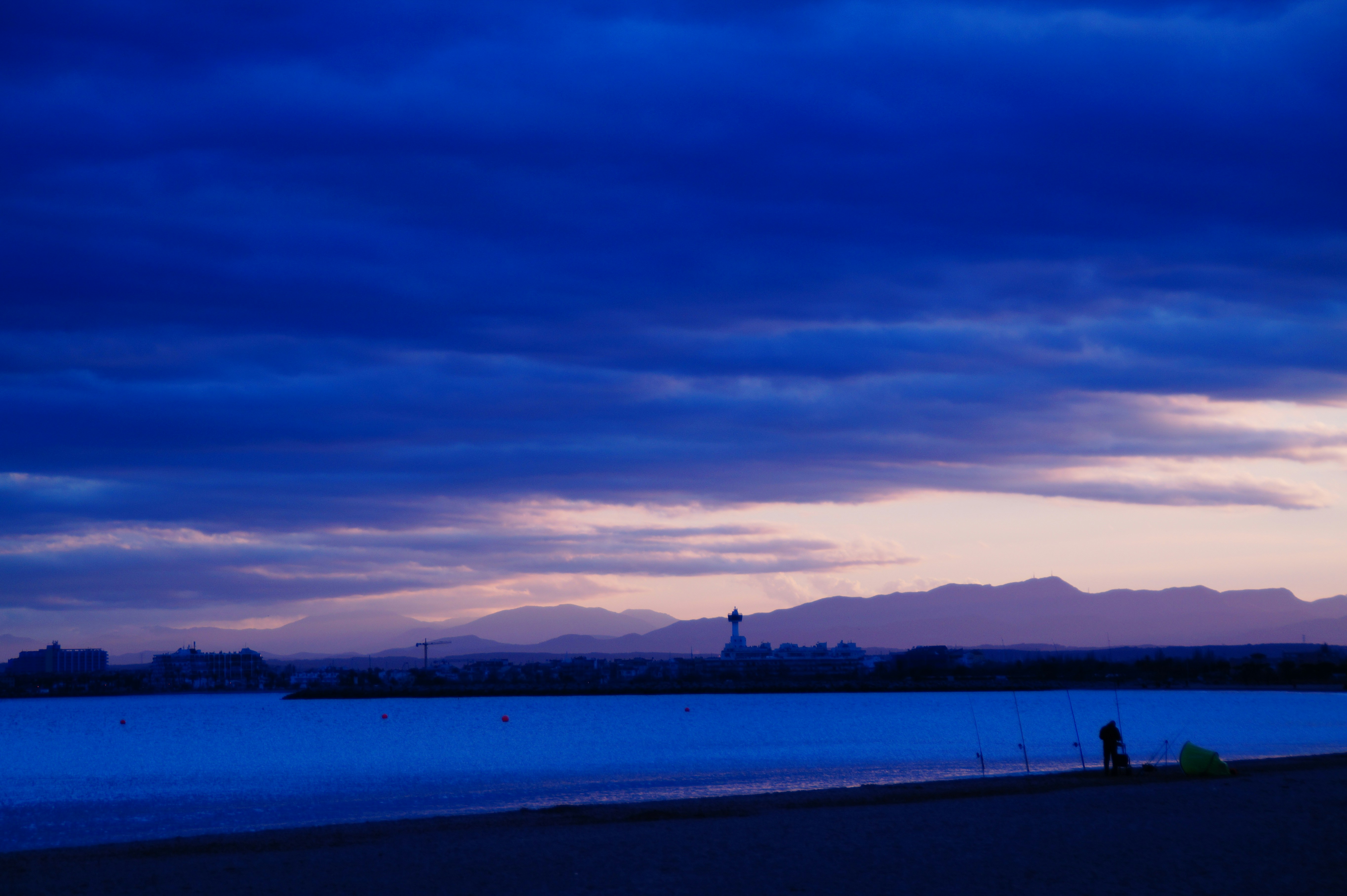 Free Unsplash photo from Arian Balthaus