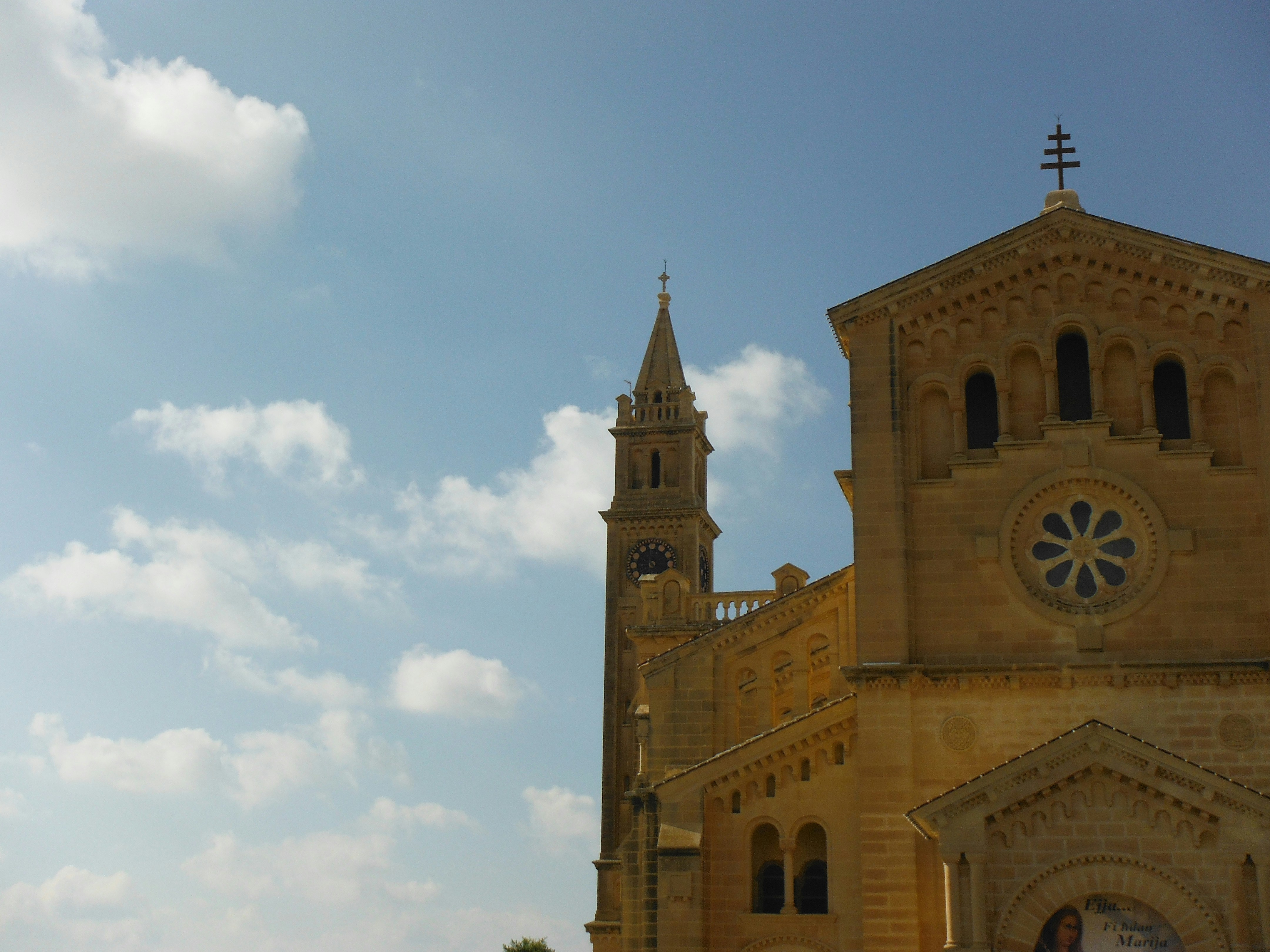 Free Unsplash photo from Gary Taylor