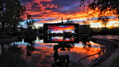 知名狗仔爆料 某顶流已婚生子隐婚多年