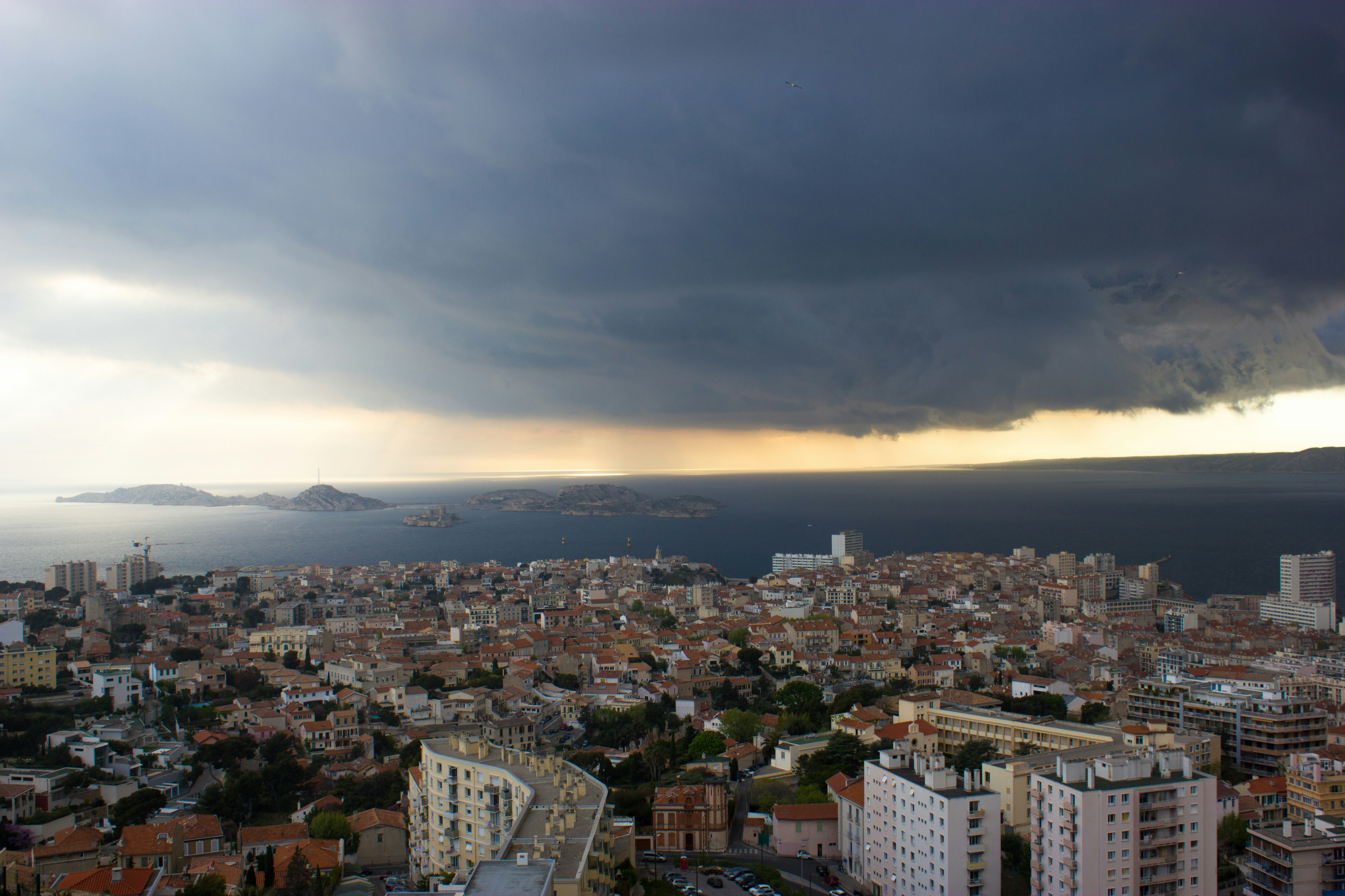 Free Unsplash photo from Henri