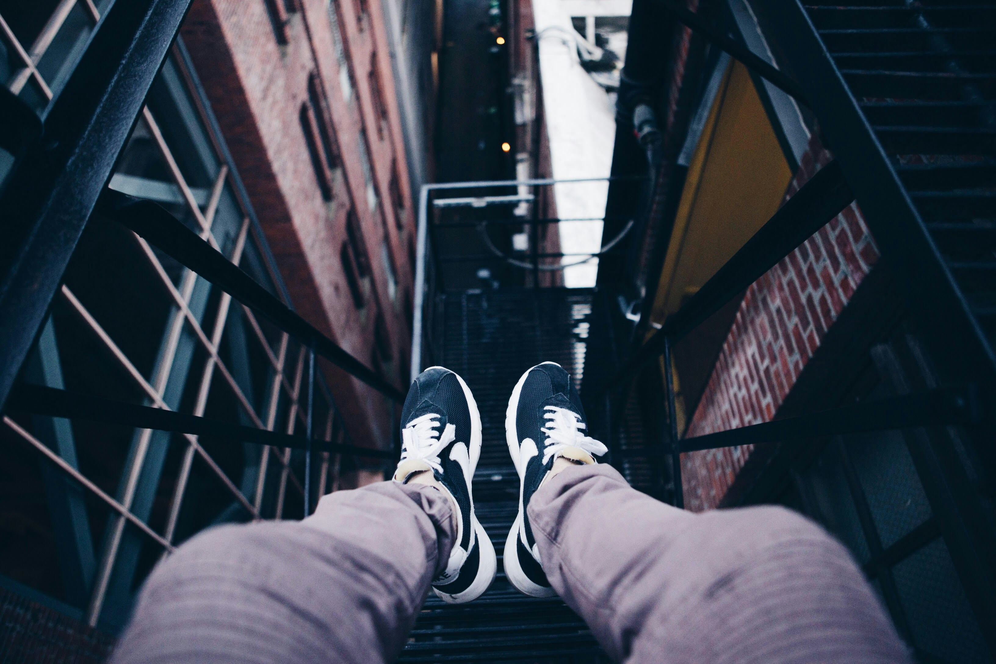 Choose from a curated selection of city wallpapers for your mobile and desktop screens. Always free on Unsplash.