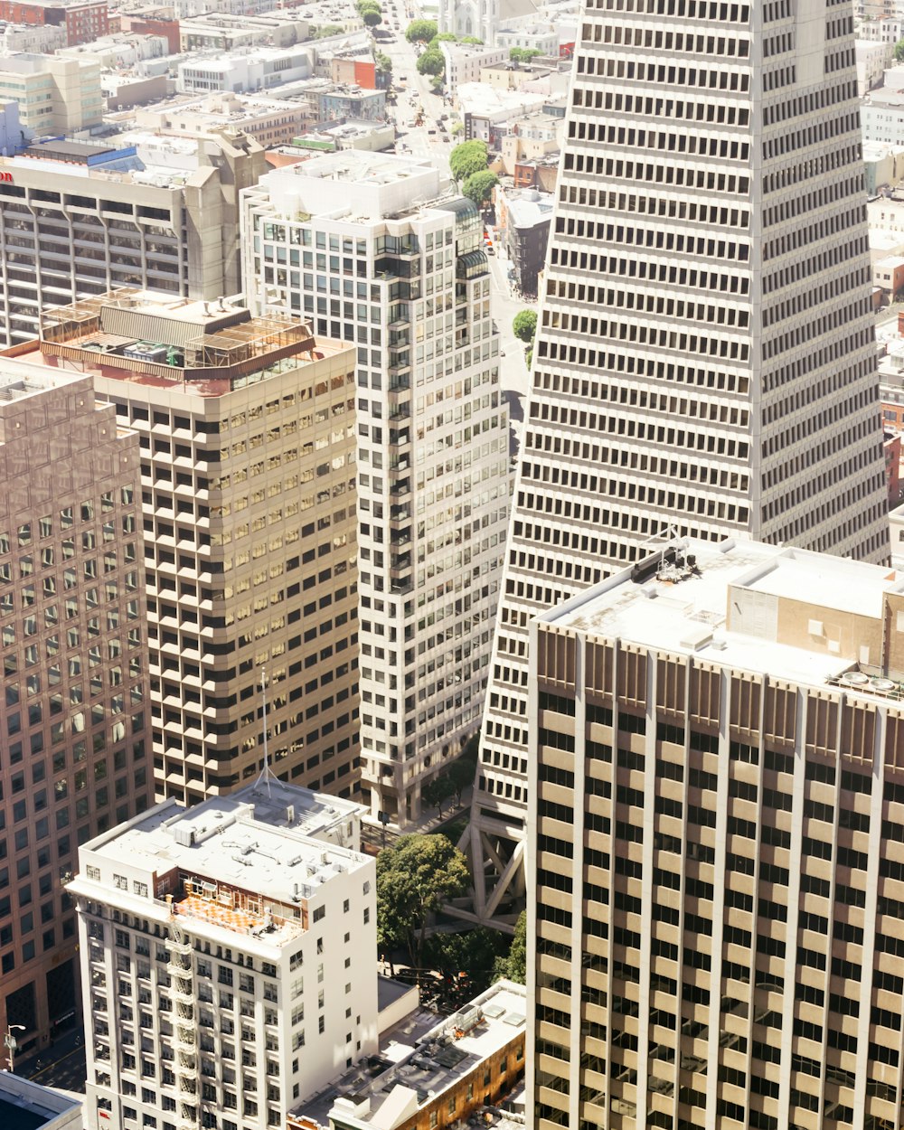 Fotografía aérea de edificios urbanos