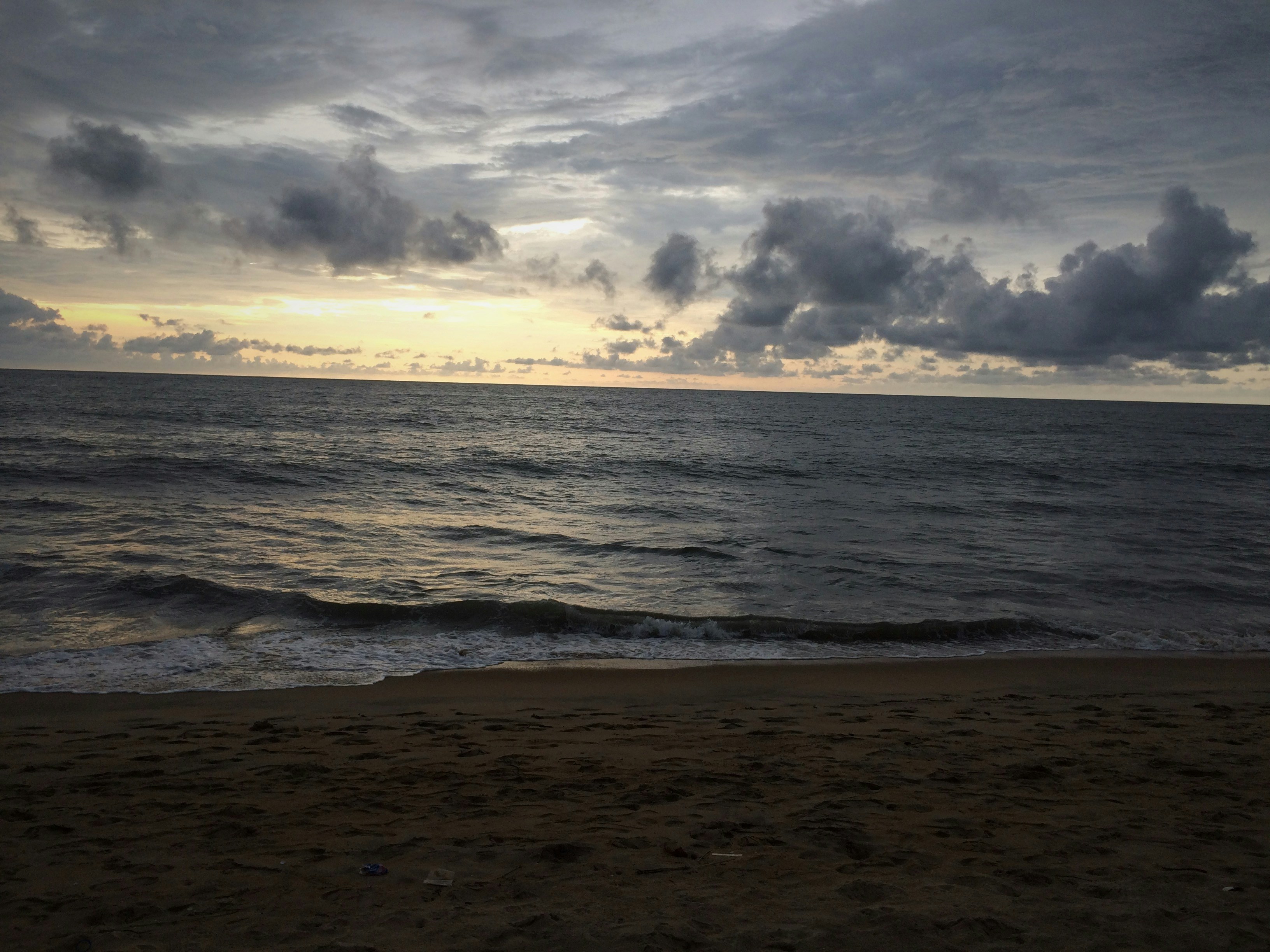 Free Unsplash photo from Colin Liu