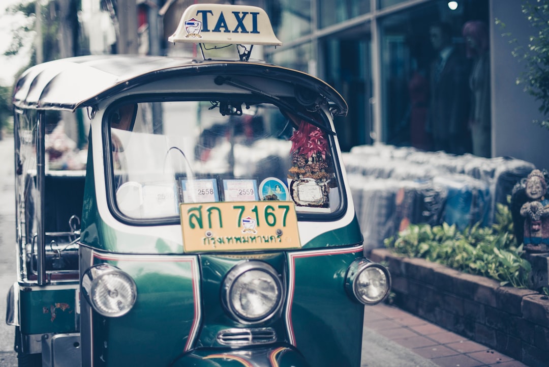 green auto rickshaw