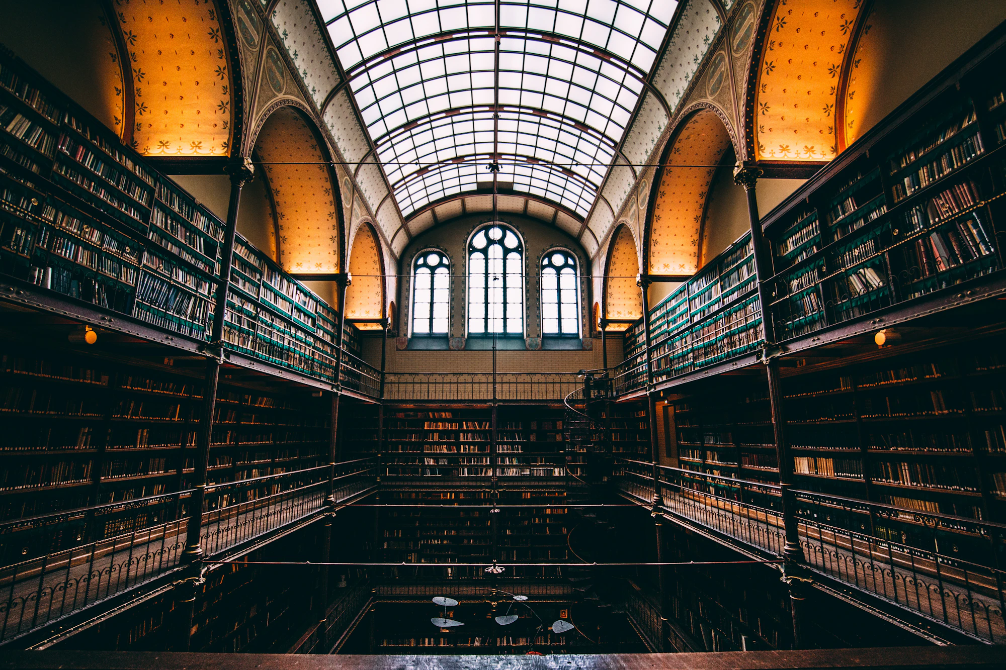 Figure 1 — A reading desk, unattended. Photograph, archival source, 2026.