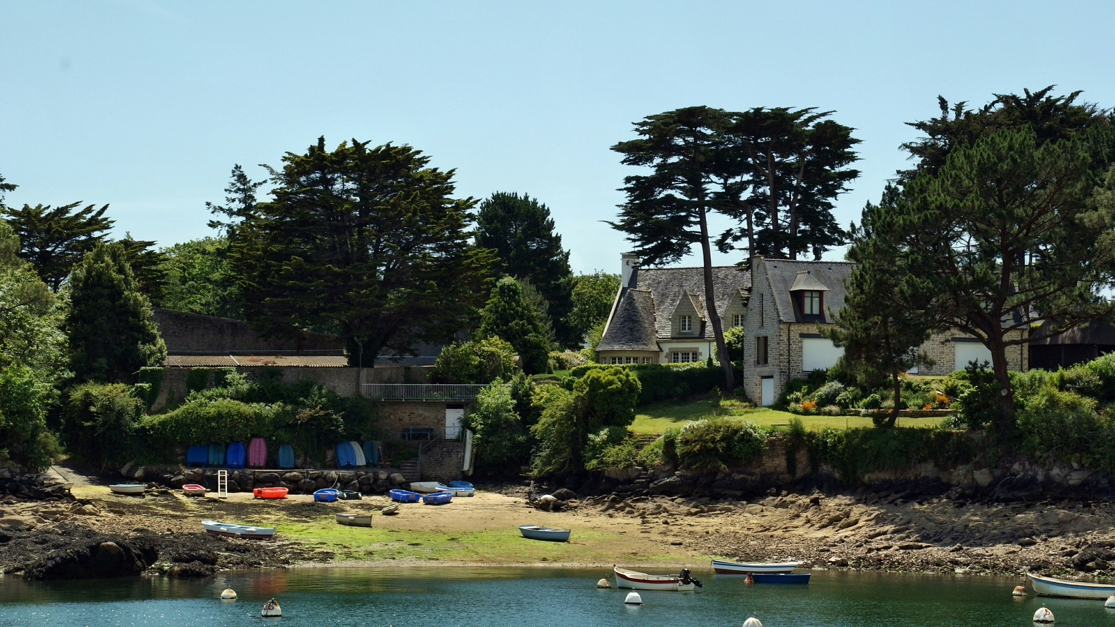 Free Unsplash photo from Gabriel LE NAOUR