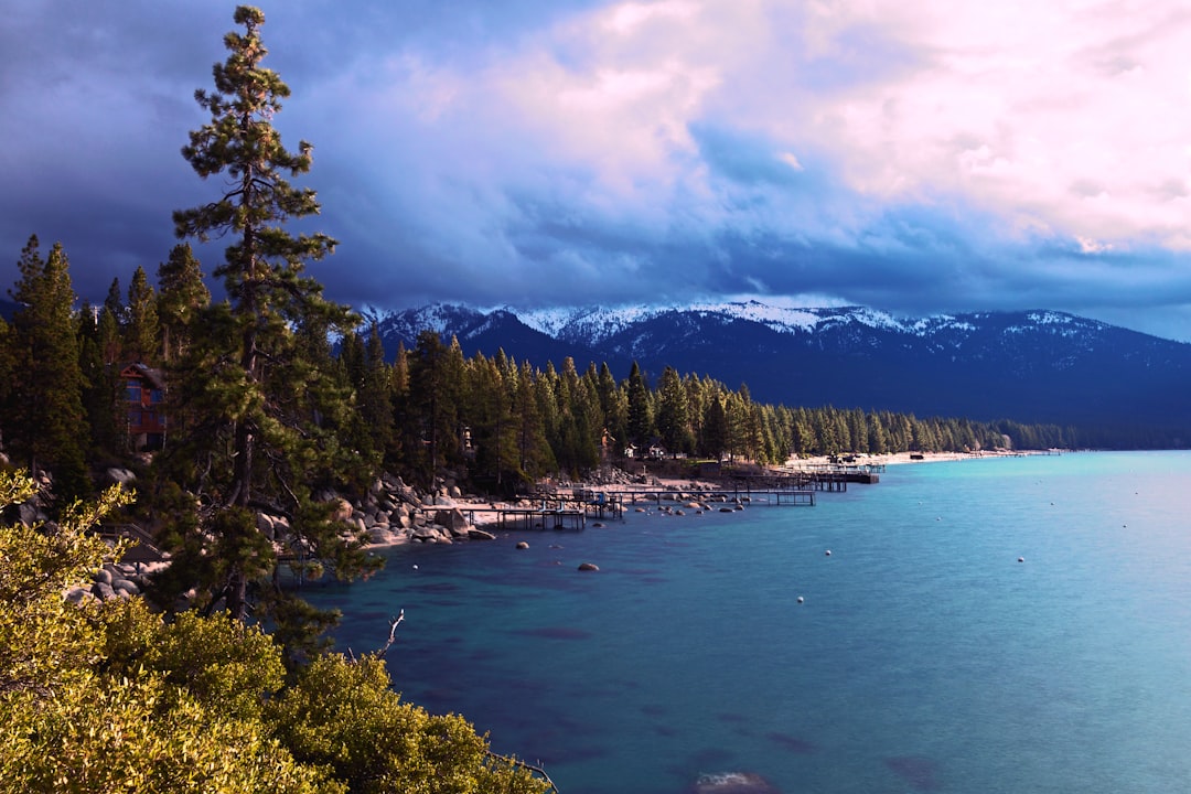 travelers stories about Shore in Lake Tahoe, United States