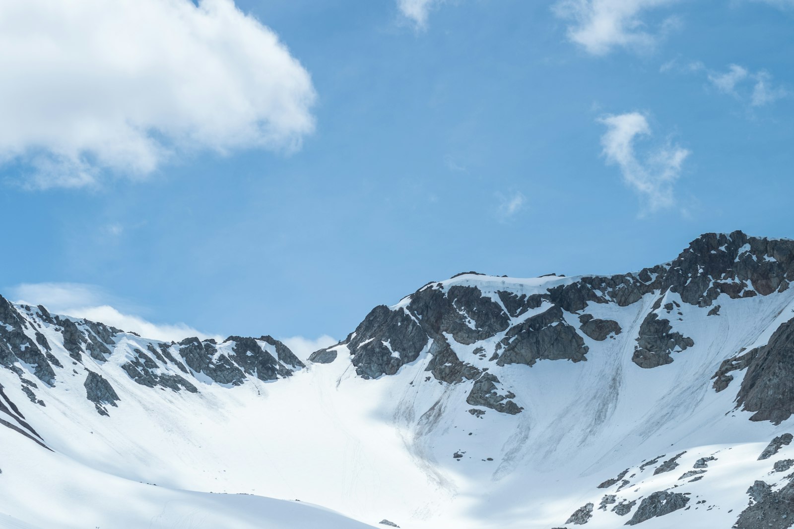 Fujifilm X-T1 + Fujifilm XF 56mm F1.2 R sample photo. Landscape photo of snow-capped photography