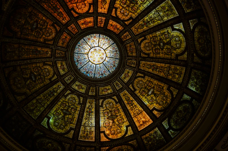 The circular Tiffany stained-glass dome inside the Chicago Cultural Center