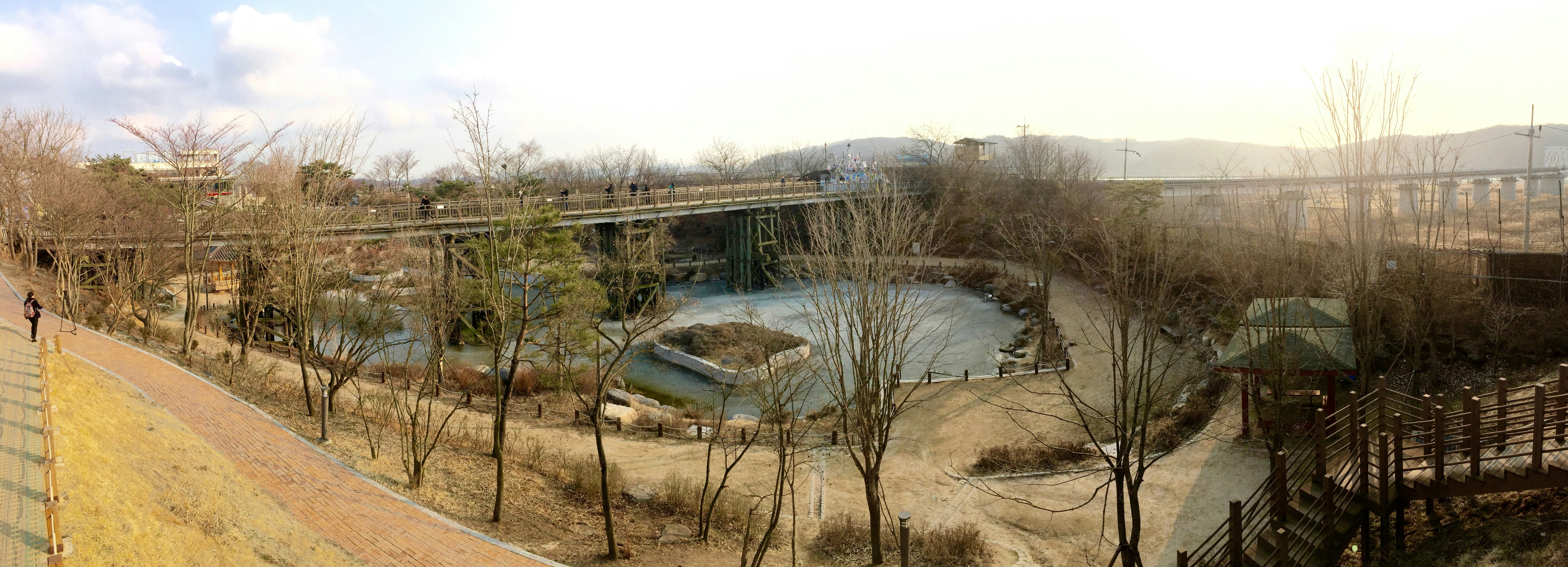 Free Unsplash photo from Luis Javier Arreguin