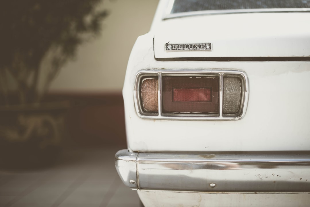 white Deluxe vehicle rear