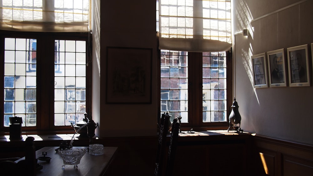 sun rays through the closed window of building