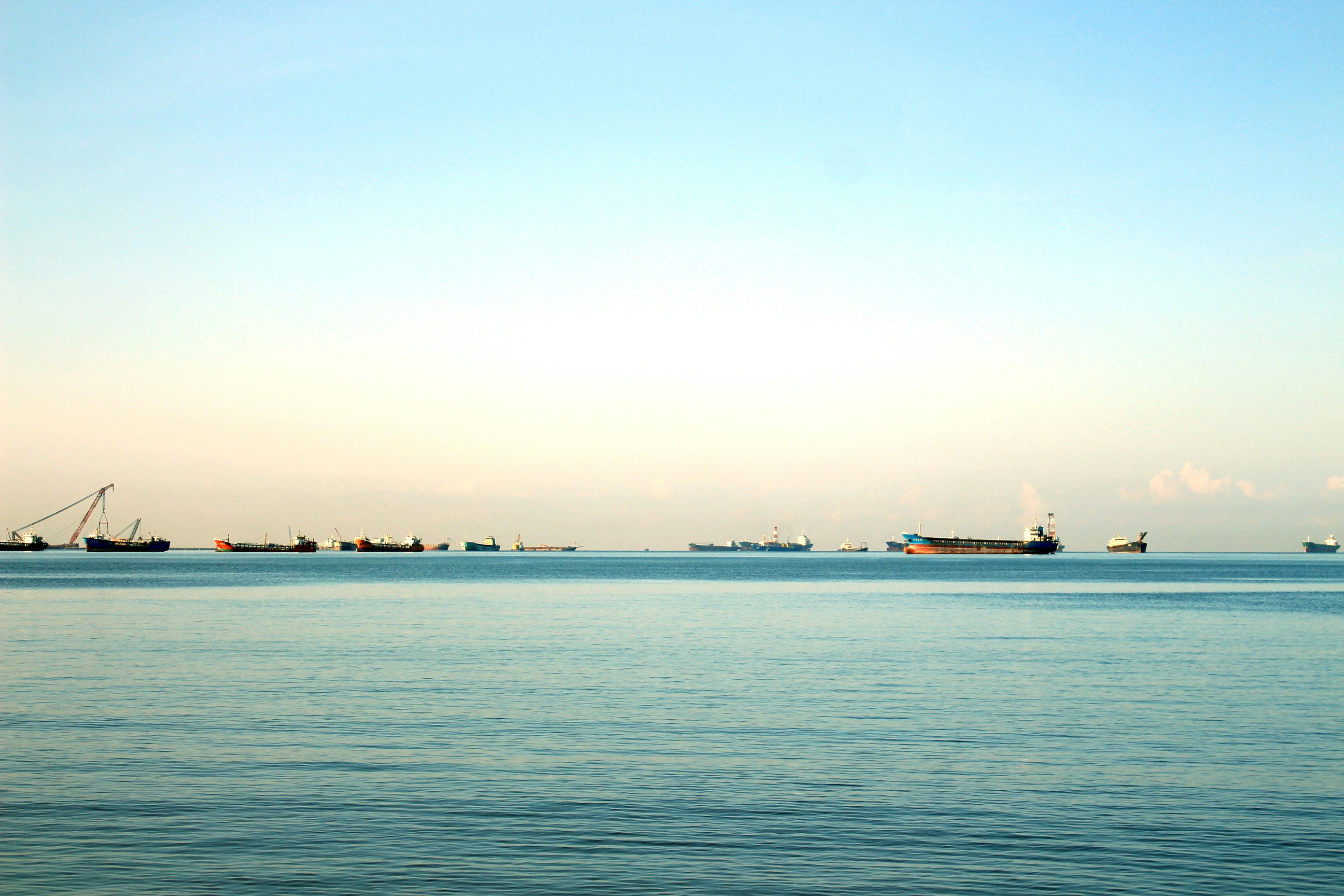 Free Unsplash photo from adrian wang