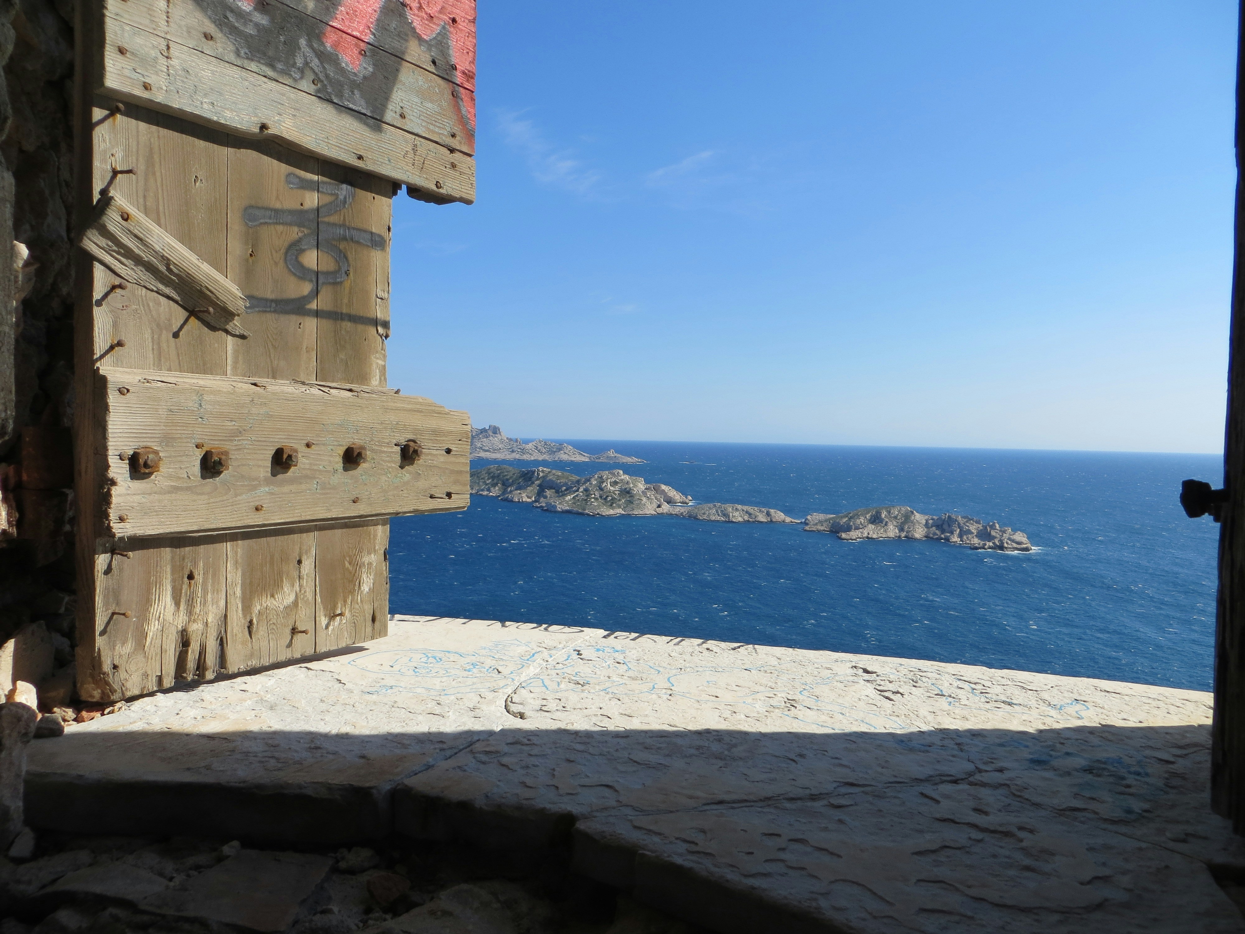 Free Unsplash photo from Roxane VEISSIERE